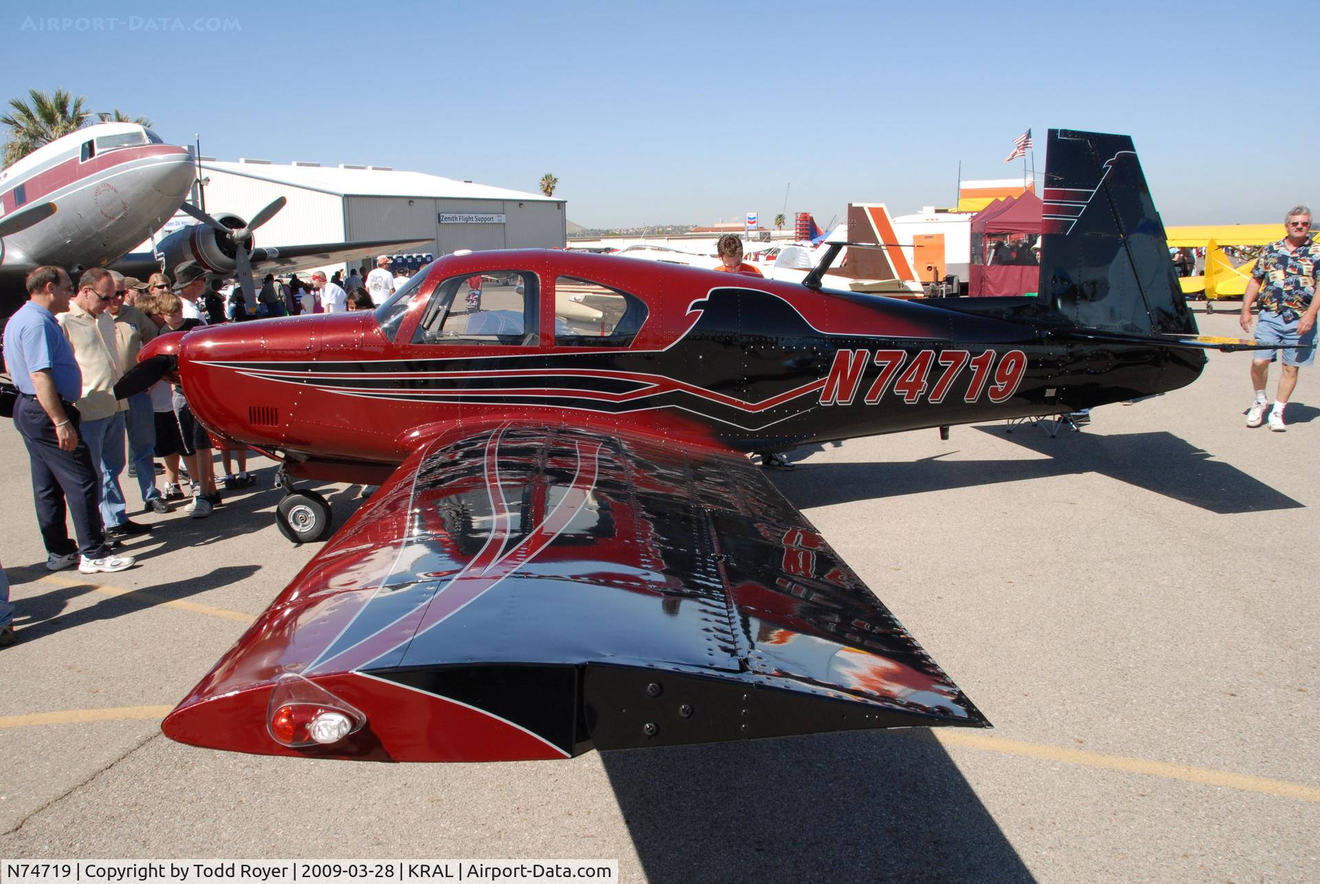 N74719, 1961 Mooney M20B Mark 21 C/N 1804, Riverside Airshow 2009