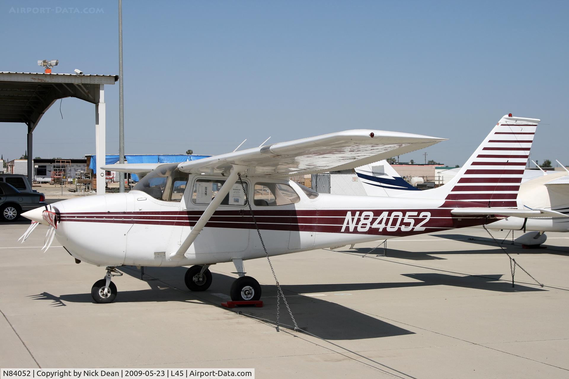 N84052, 1969 Cessna 172K Skyhawk C/N 17258317, L45