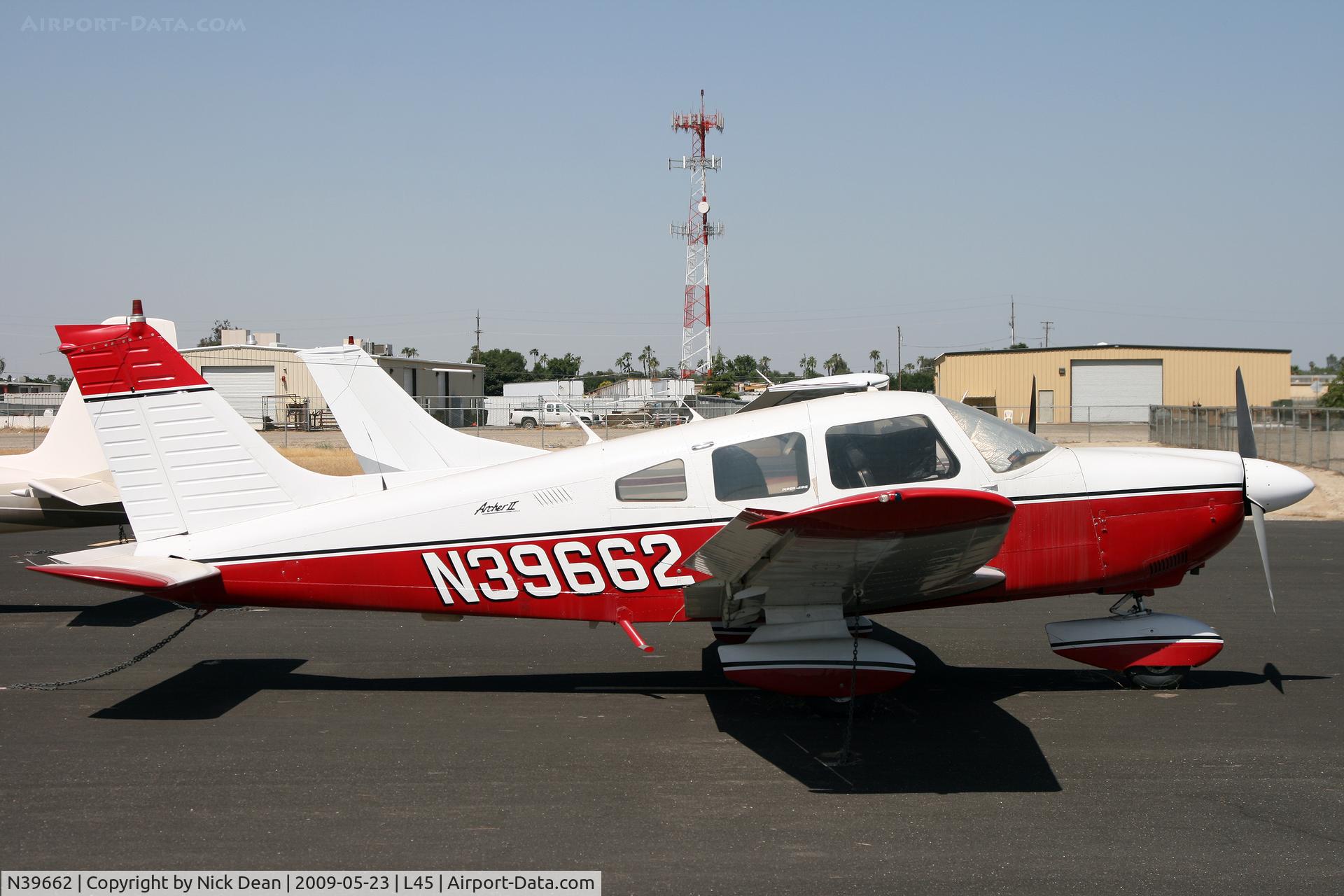 N39662, 1978 Piper PA-28-181 C/N 28-7990001, L45