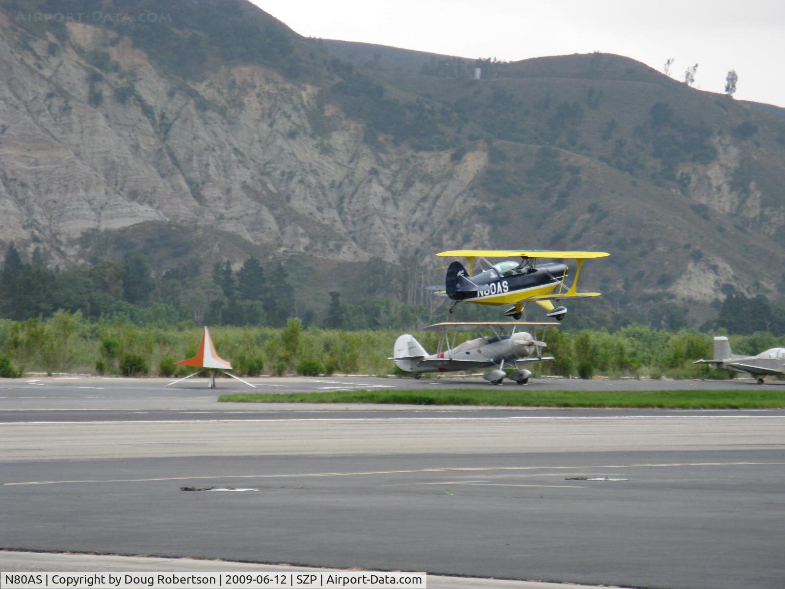 N80AS, 1992 Pitts S-2B Special C/N 5244, 1992 Pitts Aerobatics PITTS S-2B, Lycoming AEIO-540, takeoff climb Rwy 22