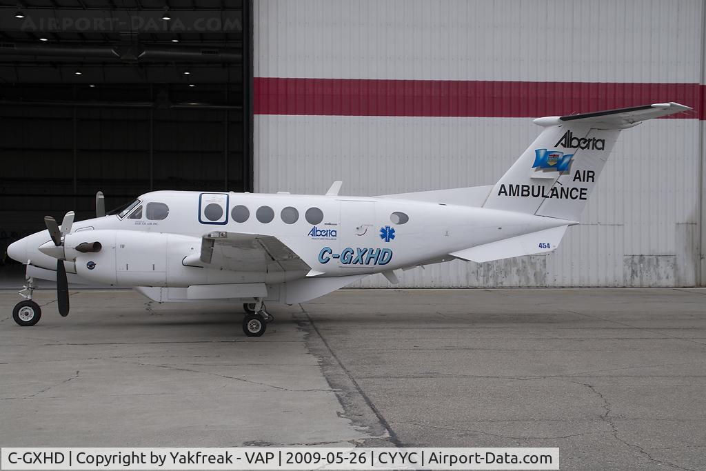 C-GXHD, 1989 Beech B200 King Air C/N BB-1338, Alberta Air Ambulance Beech 200 King Air