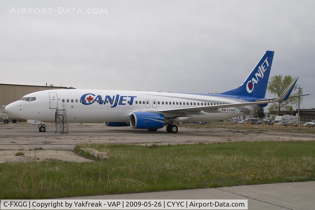 C-FXGG, 2000 Boeing 737-81Q C/N 29051, Canjet Boeing 737-800