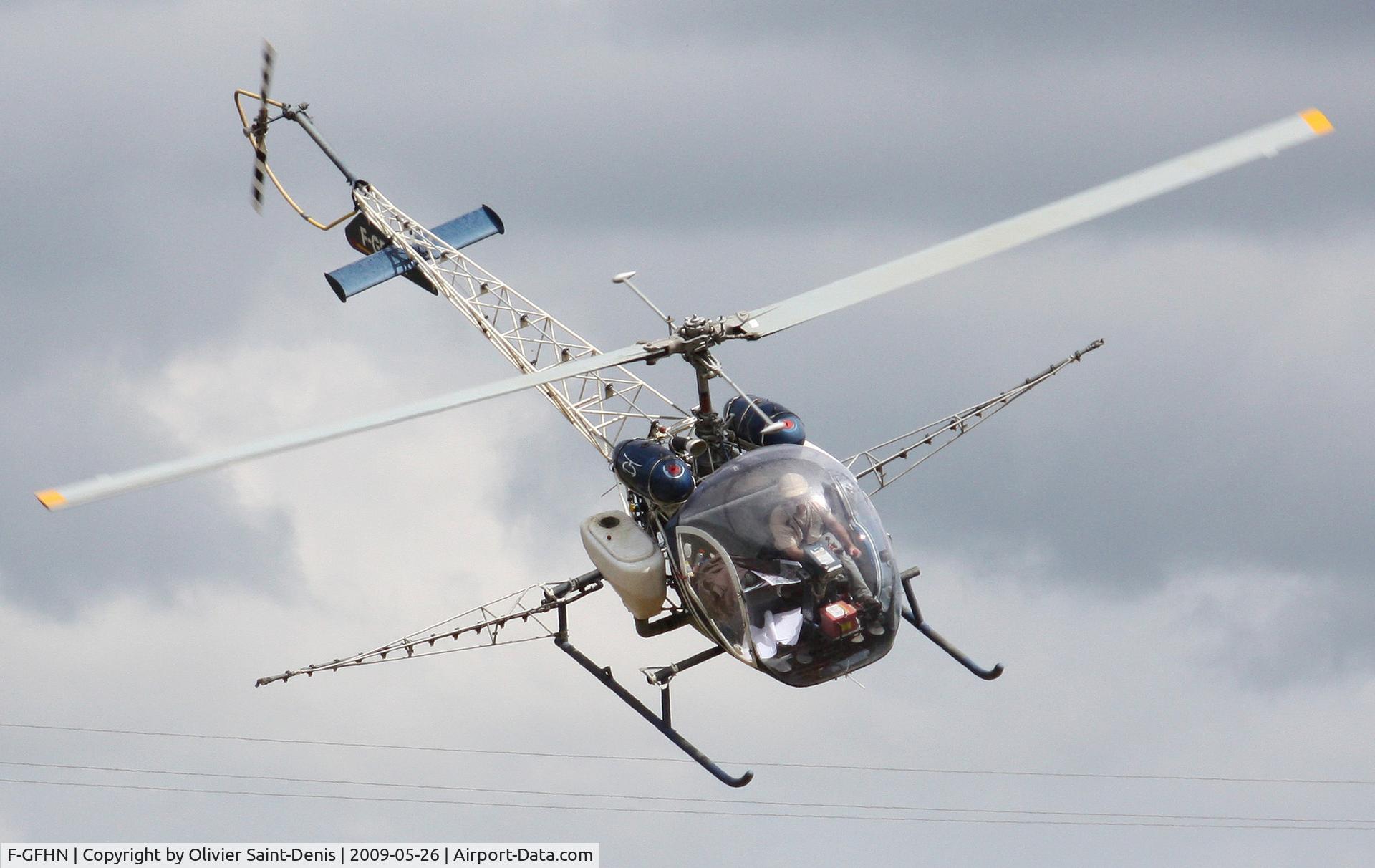 F-GFHN, Bell 47G-2 C/N 1489, sulfatage Aloxe-Corton