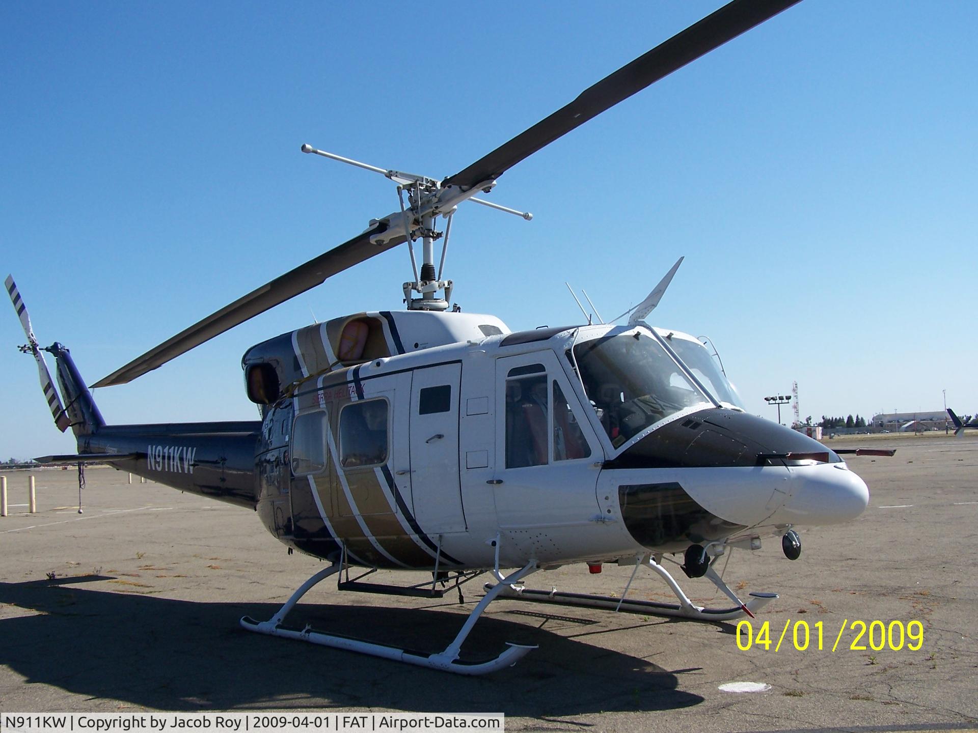 N911KW, 1973 Bell 212 C/N 30592, Sitting at Rodger's Helicopters in Fresno CA