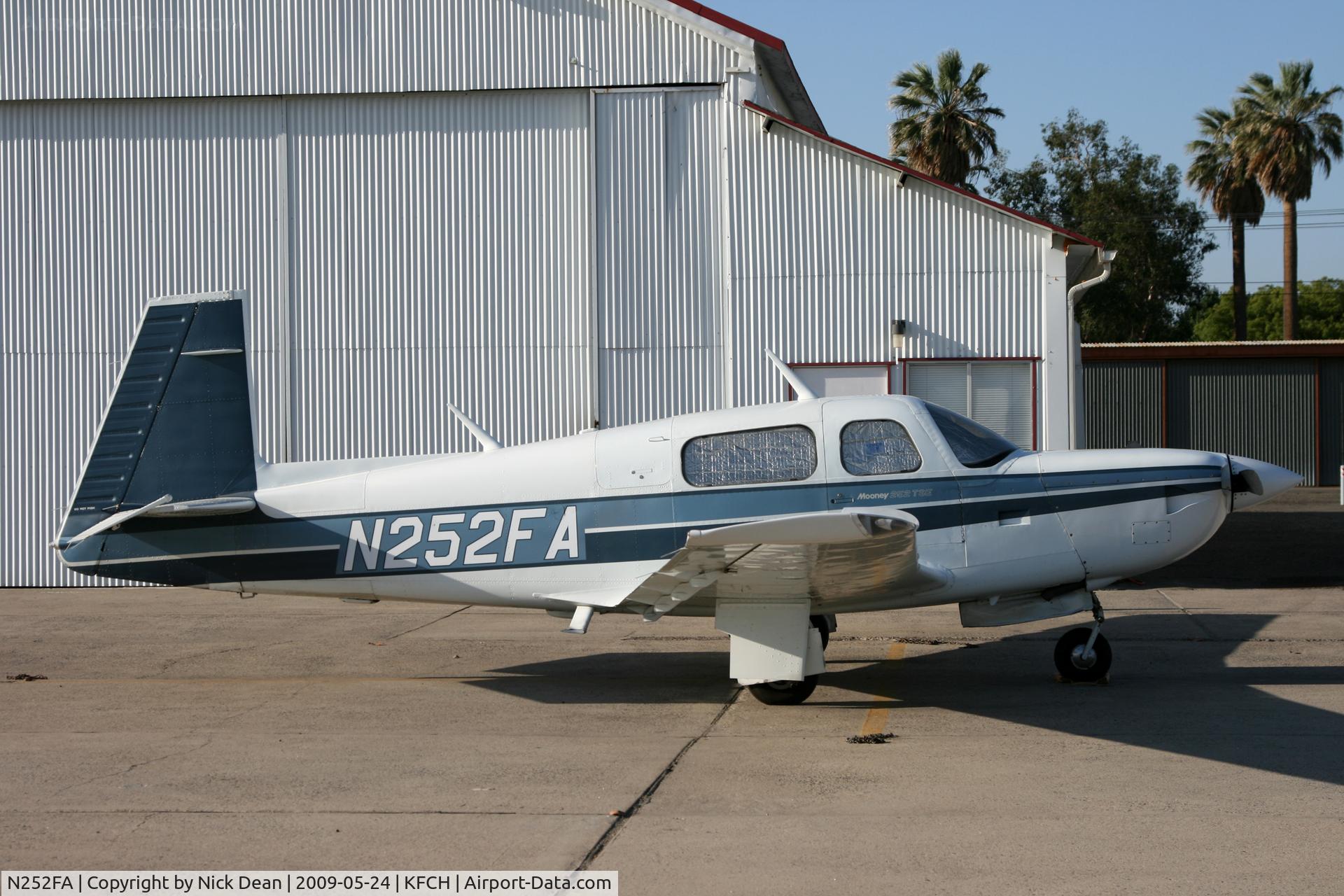 N252FA, Mooney M20K C/N 25-1154, KFCH