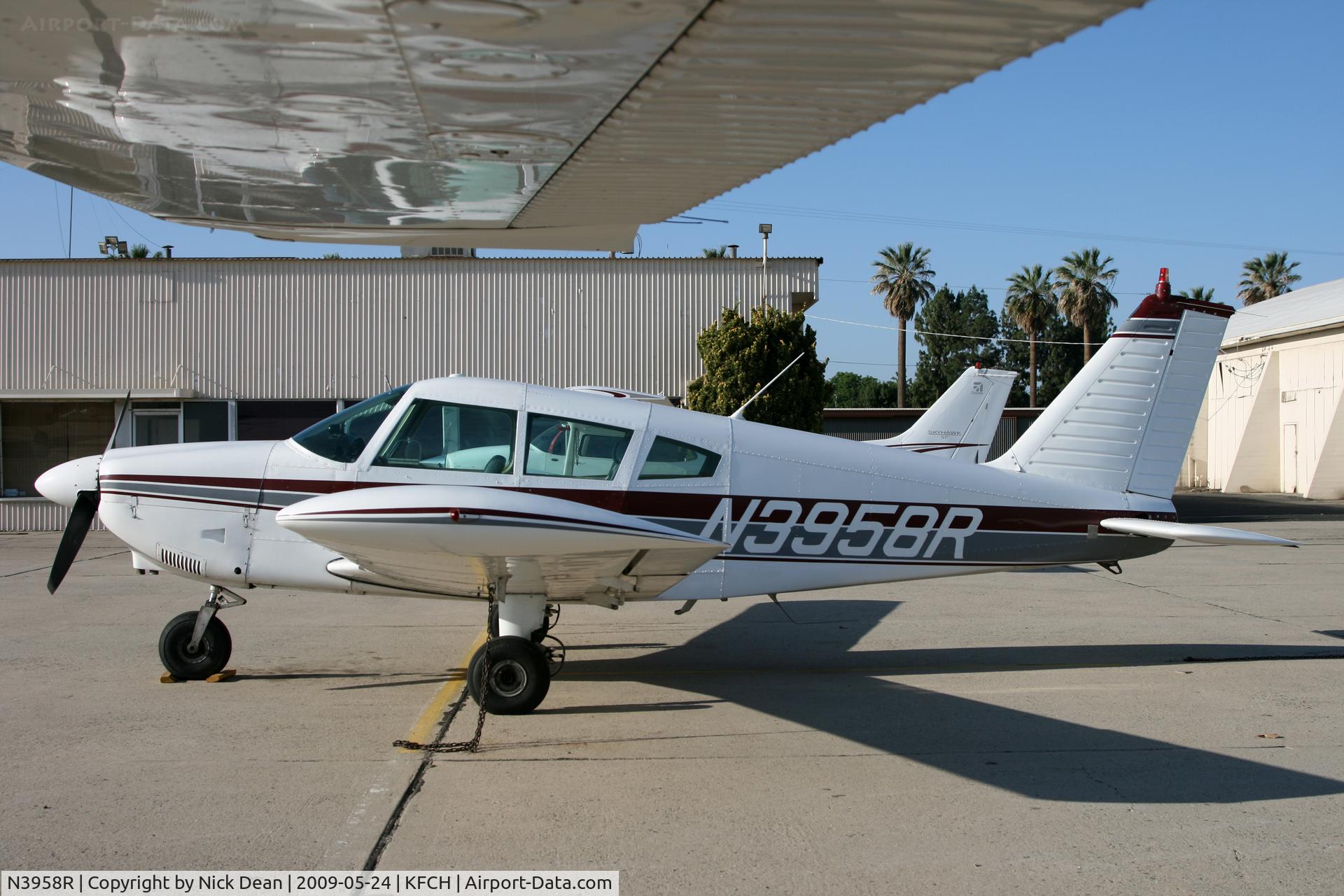 N3958R, 1970 Piper PA-28-180 C/N 28-7105063, KFCH
