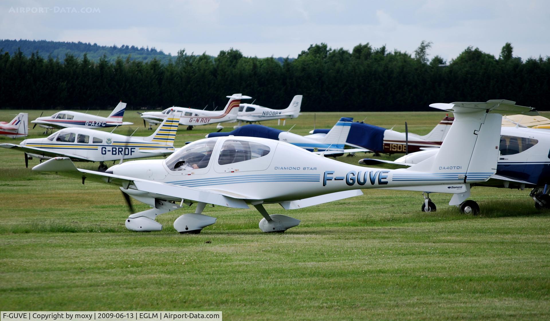 F-GUVE, 2004 Diamond DA-40D Diamond Star C/N D4.045, DIAMOND DA 40D at White Waltham
