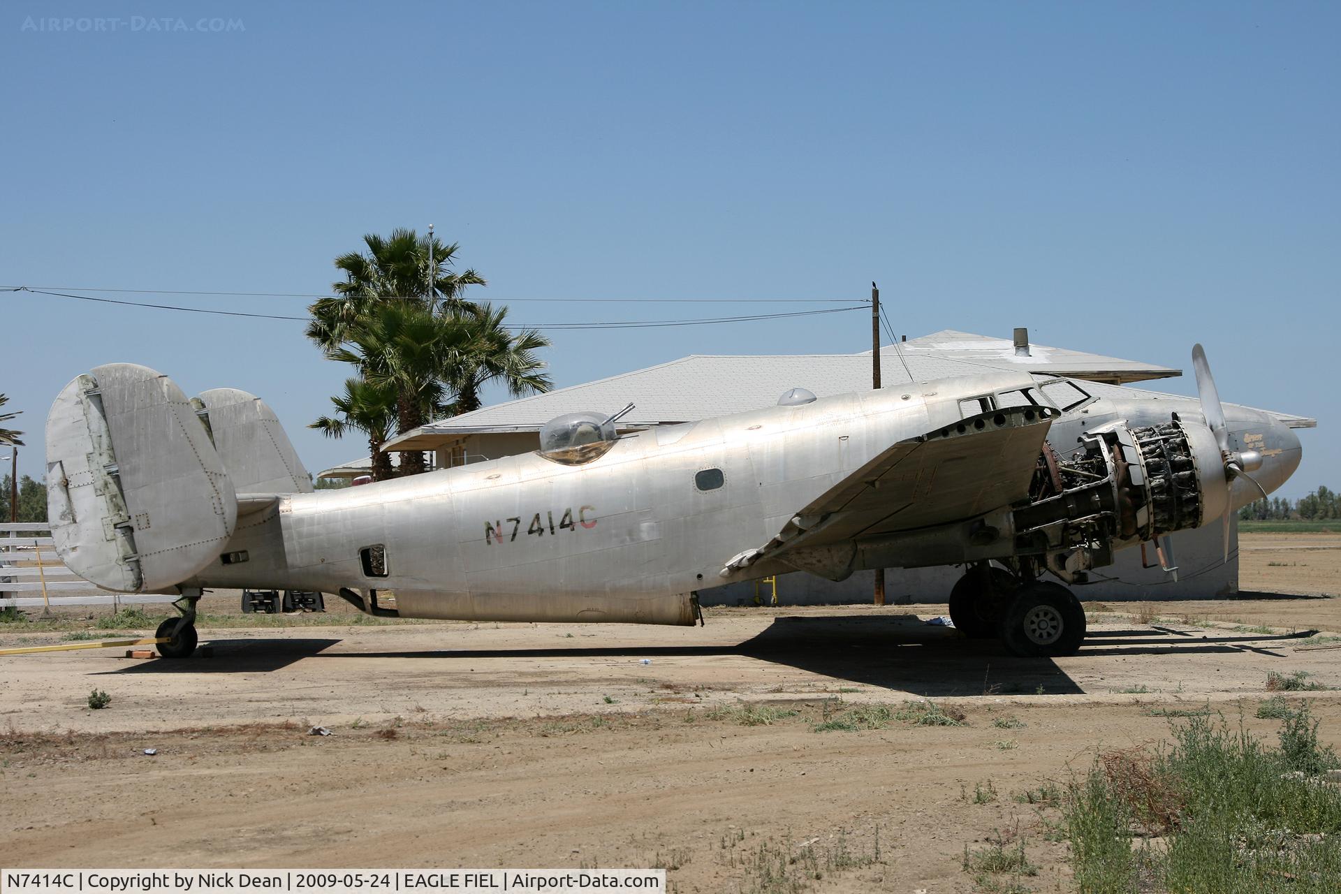 N7414C, 1957 Lockheed PV-2 Harpoon C/N 15-1428, Eagle Field California