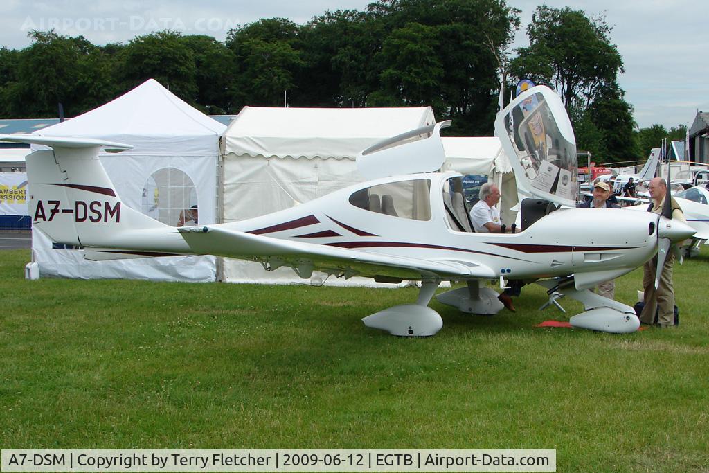 A7-DSM, 2006 Diamond DA-40D Diamond Star C/N D4.260, Qatar registered Diamond exhibited at 2009 AeroExpo at Wycombe Air Park