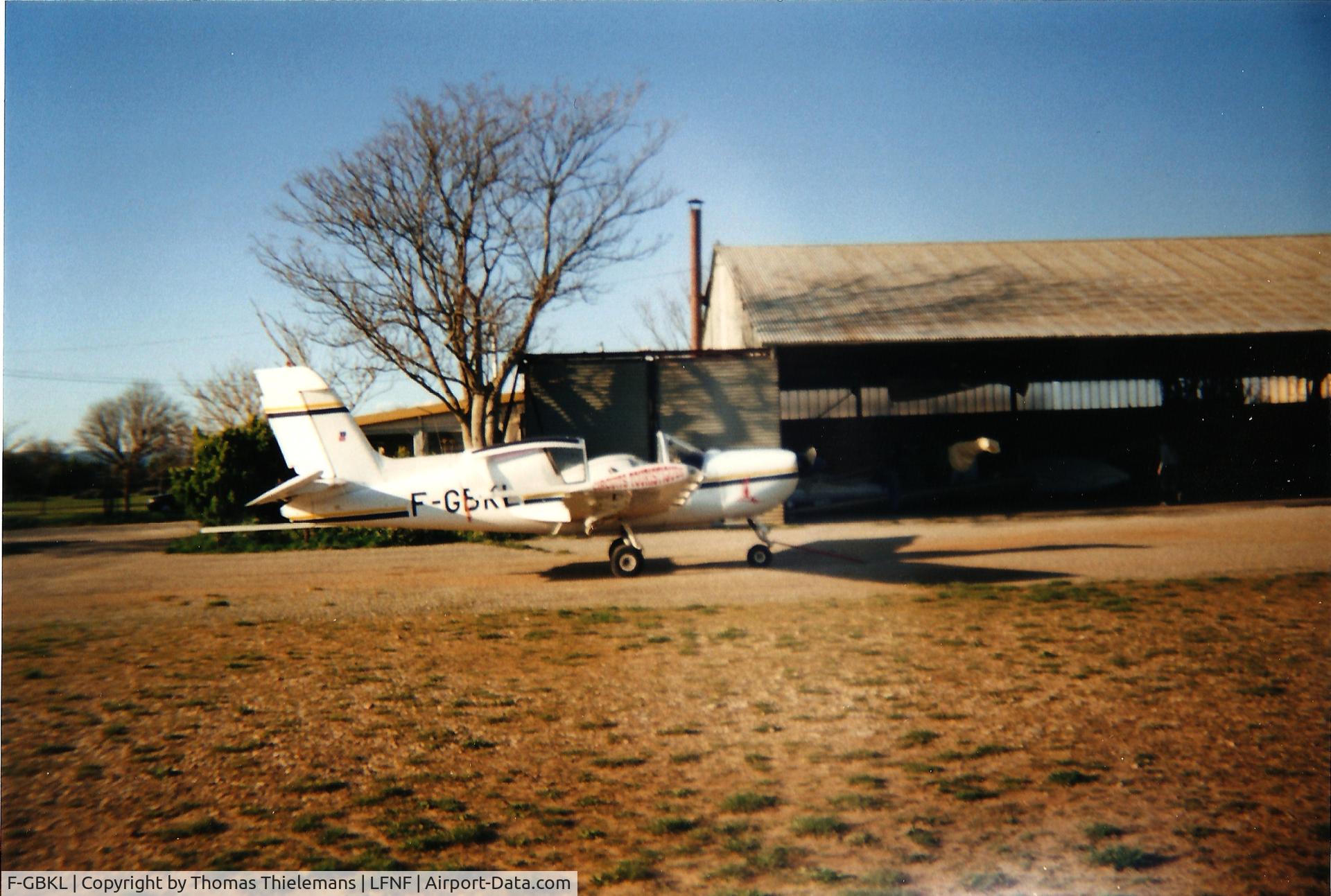 F-GBKL, Socata Rallye 235E Gabier C/N 13020, vinon