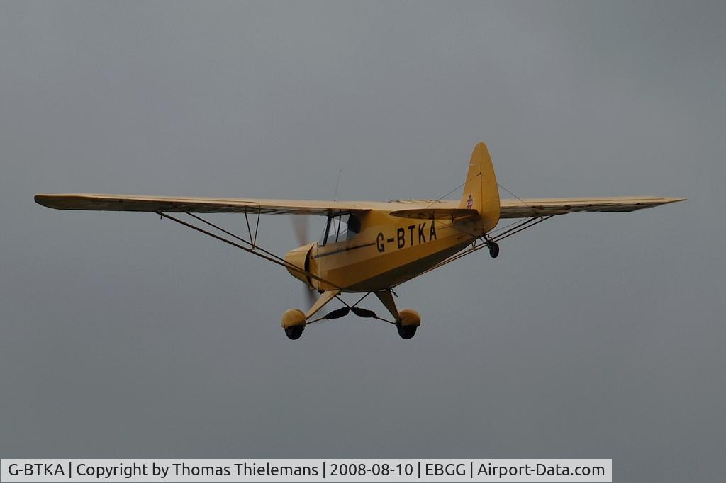 G-BTKA, 1941 Piper J5A Cub Cruiser C/N 5954, opendeur VZP 2008