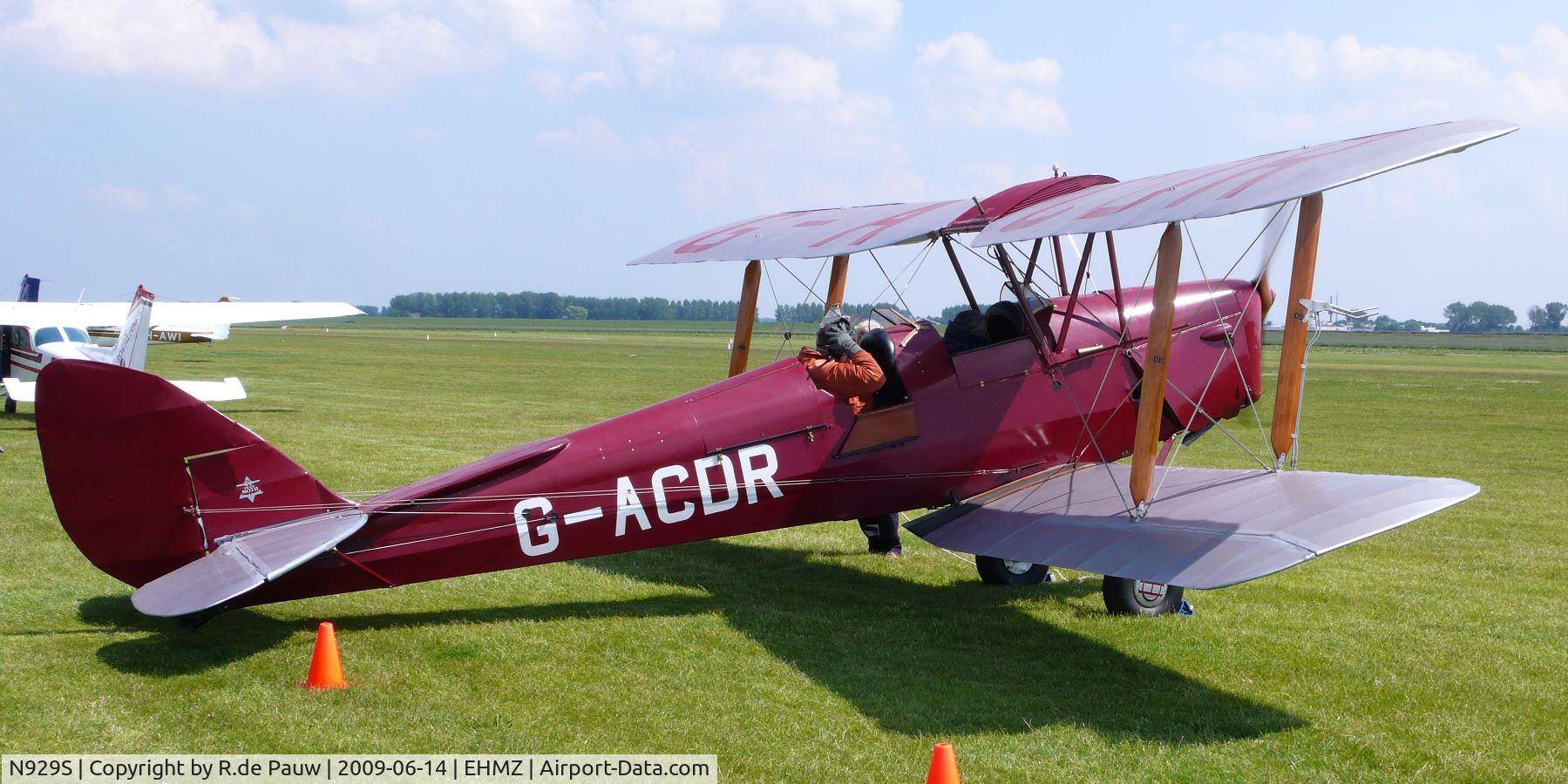 N929S, 1943 De Havilland DH-82A Tiger Moth II Tiger Moth II C/N 84887, Tiger Moth at airshow in the Netherlands
