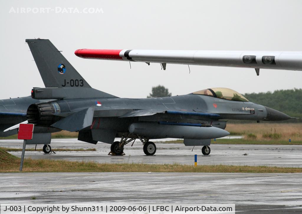 J-003, Fokker F-16AM Fighting Falcon C/N 6D-159, Parked near Dassault Aviation hangars during LFBC Airshow 2009