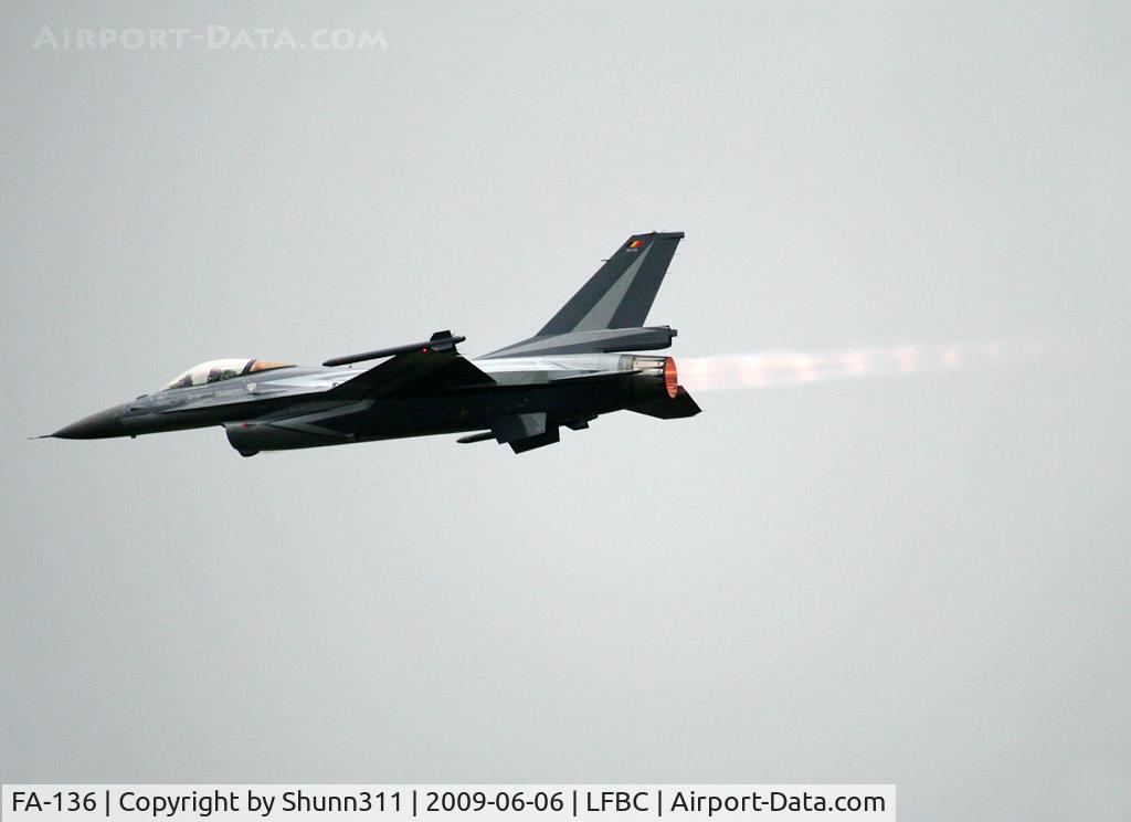 FA-136, SABCA F-16AM Fighting Falcon C/N 6H-136, Belgium F-16 demonstrator during LFBC Airshow 2009
