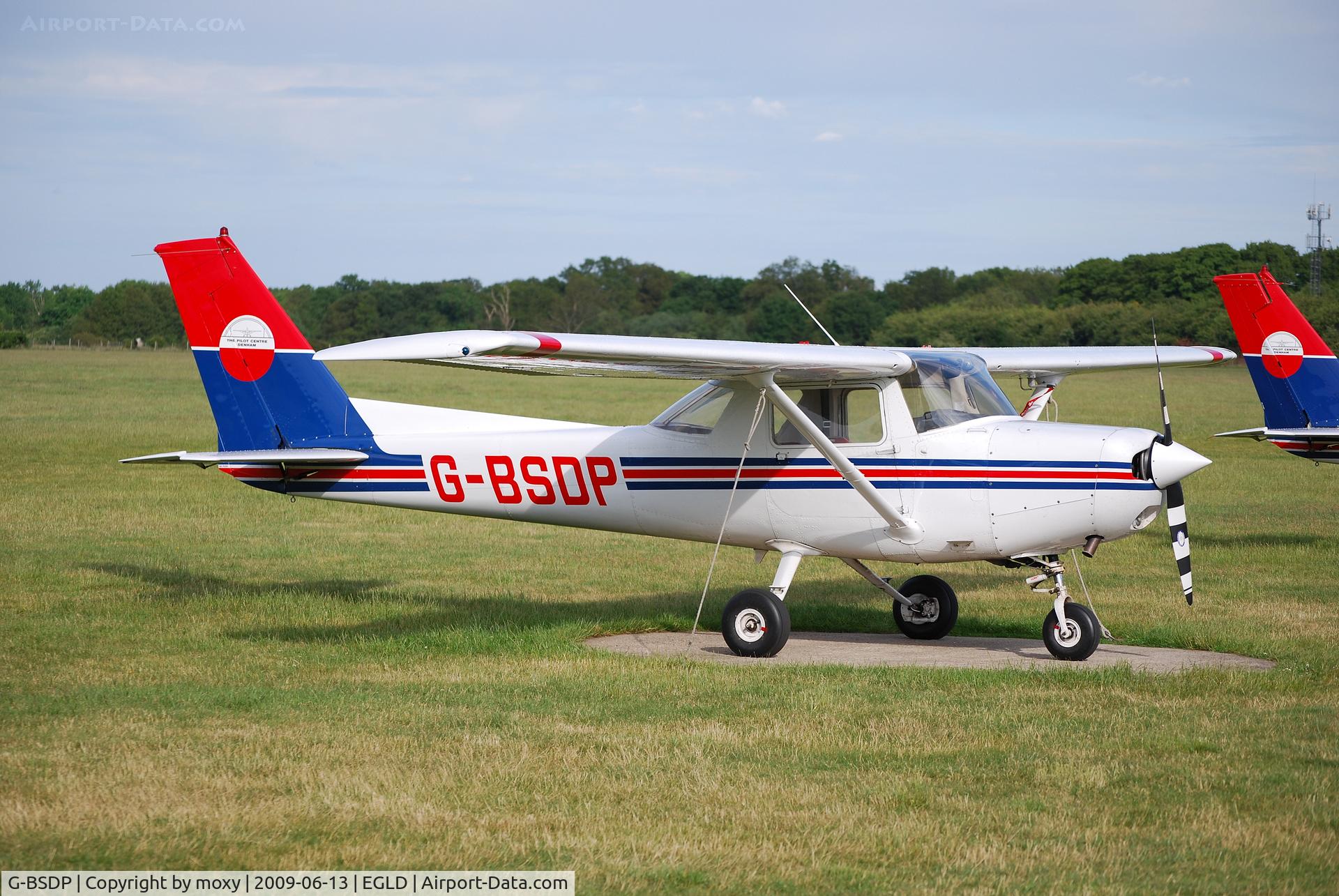 G-BSDP, 1977 Cessna 152 C/N 152-80268, Cessna 152 at Denham