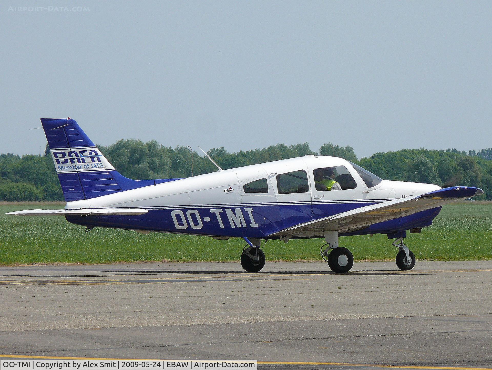 OO-TMI, Piper PA-28-161 Warrior III C/N 2842278, Piper Pa28-181 Warrior III OO-TMI BAFA
