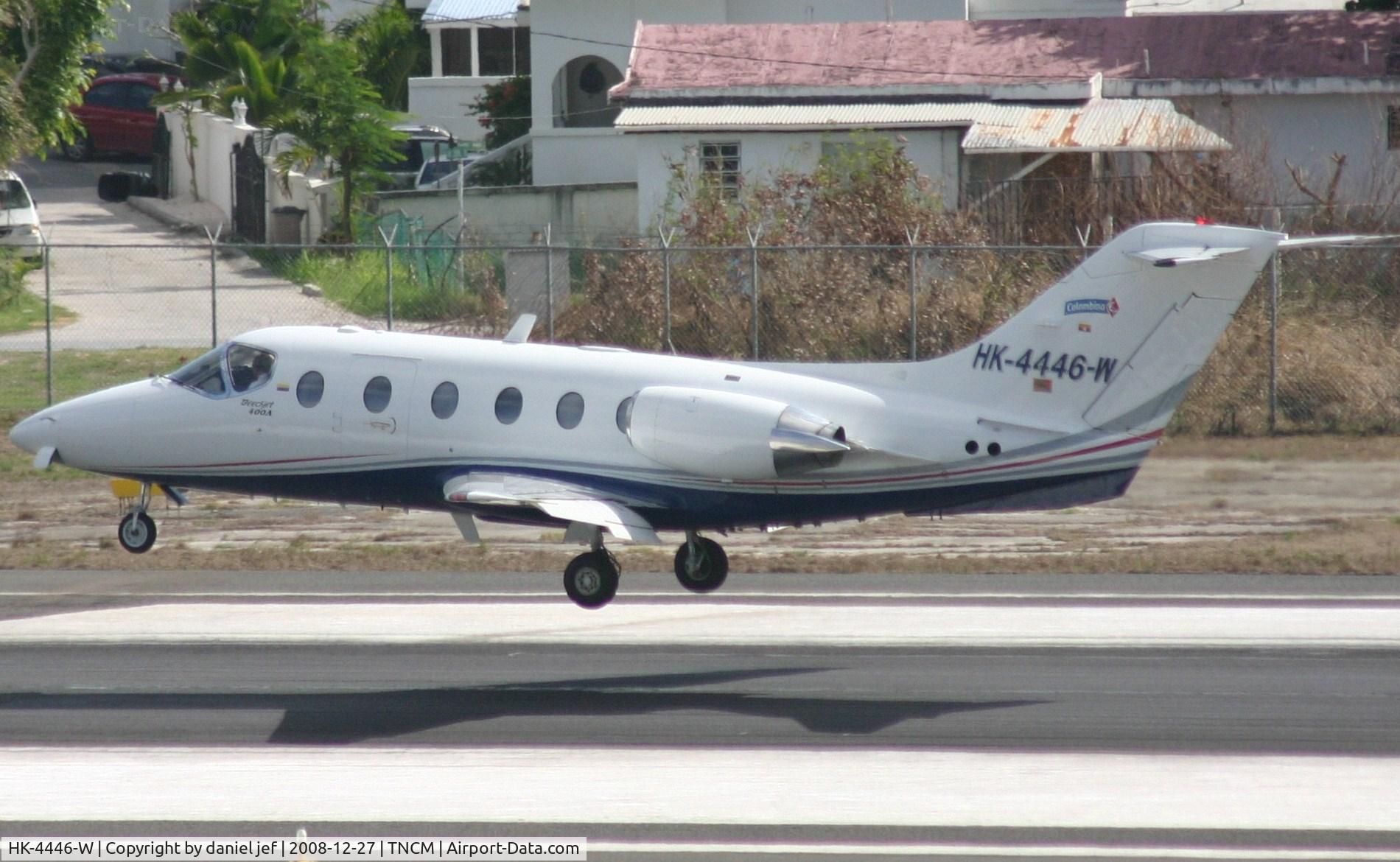 HK-4446-W, 1998 Beech 400A Beechjet C/N RK-26, Landing 10