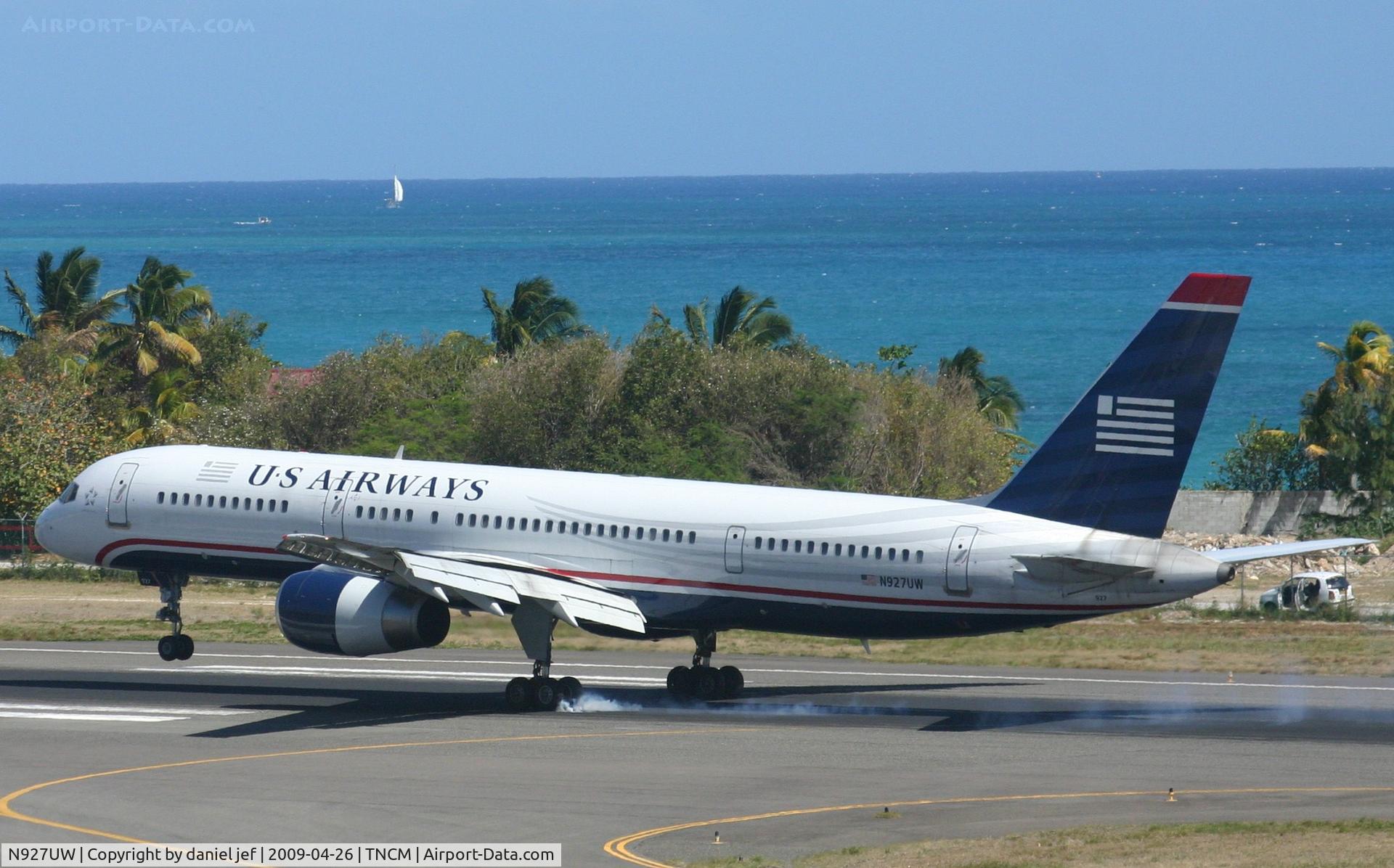 N927UW, 1993 Boeing 757-2B7 C/N 27123, Landing 10