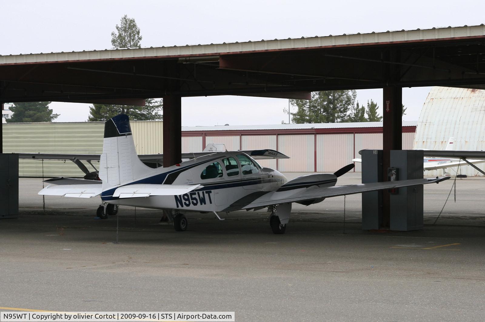 N95WT, 1966 Beech D95A Travel Air C/N TD-677, near the Santa Rosa Air museum