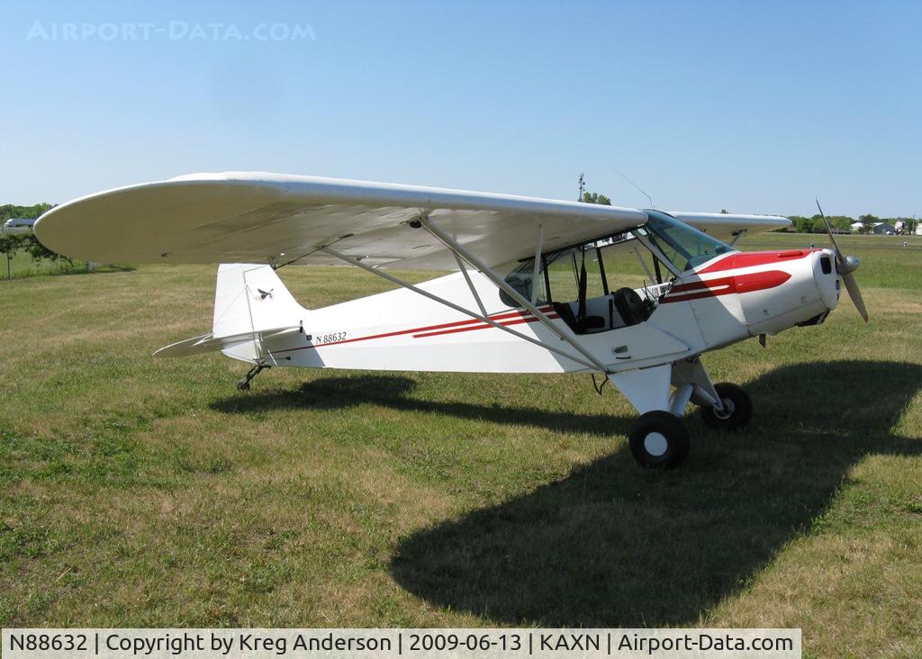 N88632, 1946 Piper J3C-65 Cub C/N 16261, 2009 Alexandria Fly-in Breakfast