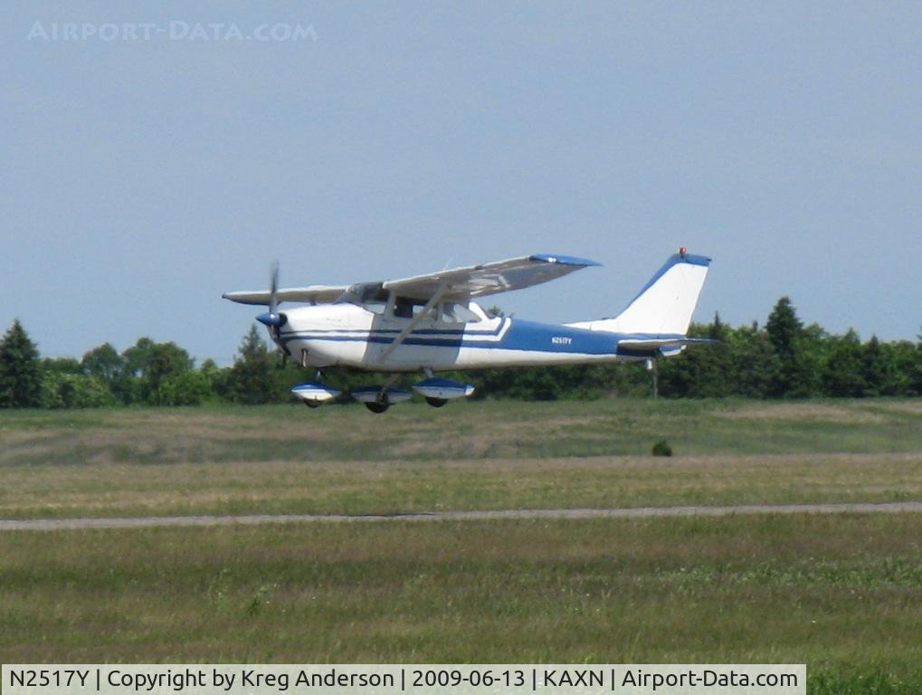 N2517Y, 1962 Cessna 172D C/N 17249817, 2009 Alexandria Fly-in Breafast