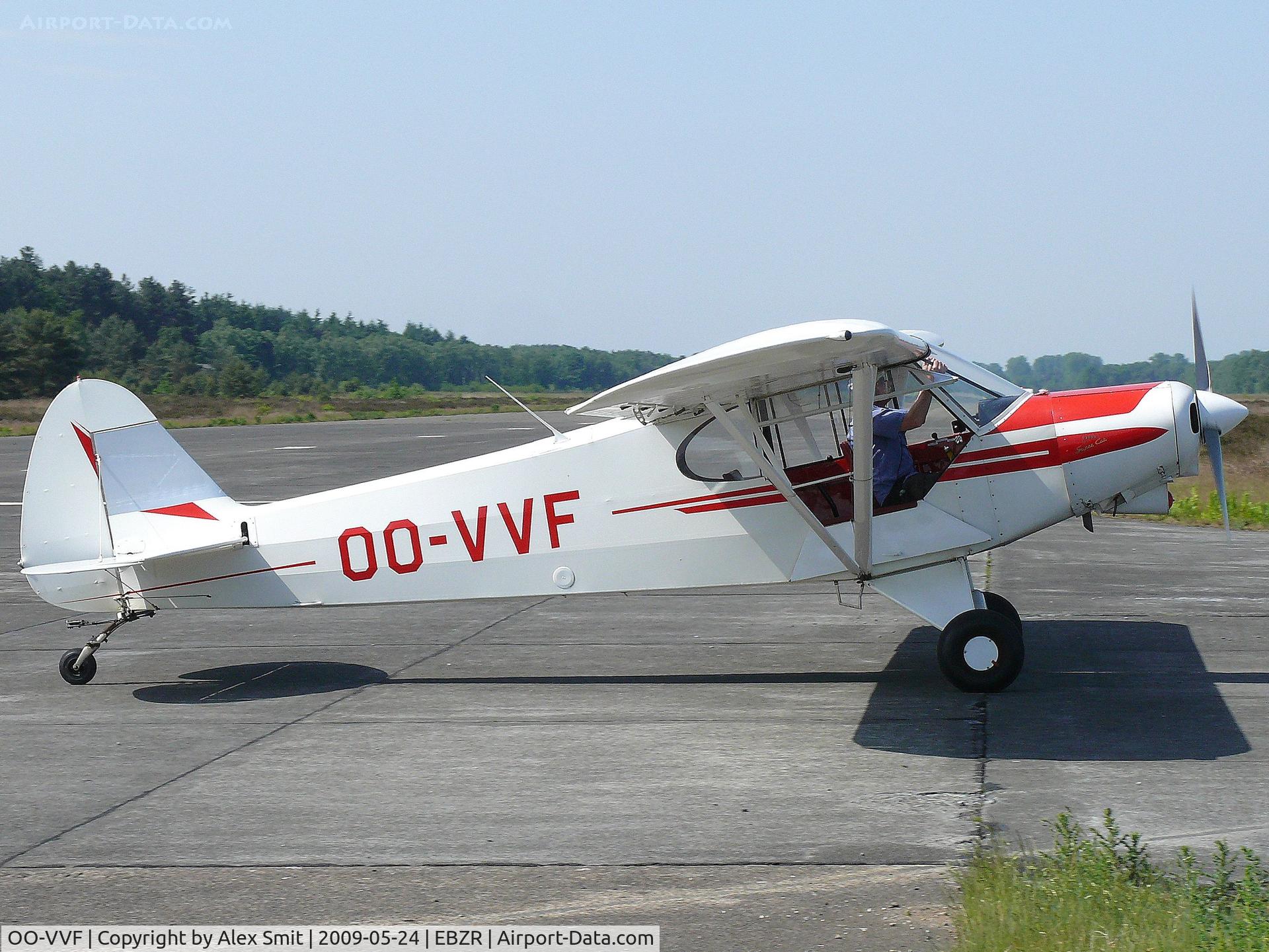 OO-VVF, Piper PA-18-150 Super Cub C/N 18-8319, Piper Pa18-150 Super Cub OO-VVF Antwerpse Zweefclub Meeuw