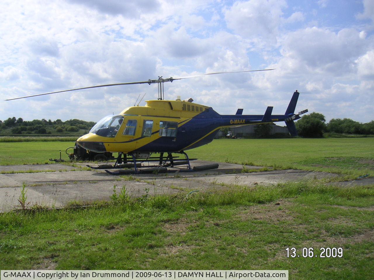 G-MAAX, 1979 Bell 206L-1 LongRanger II C/N 45232, Post flight pic.