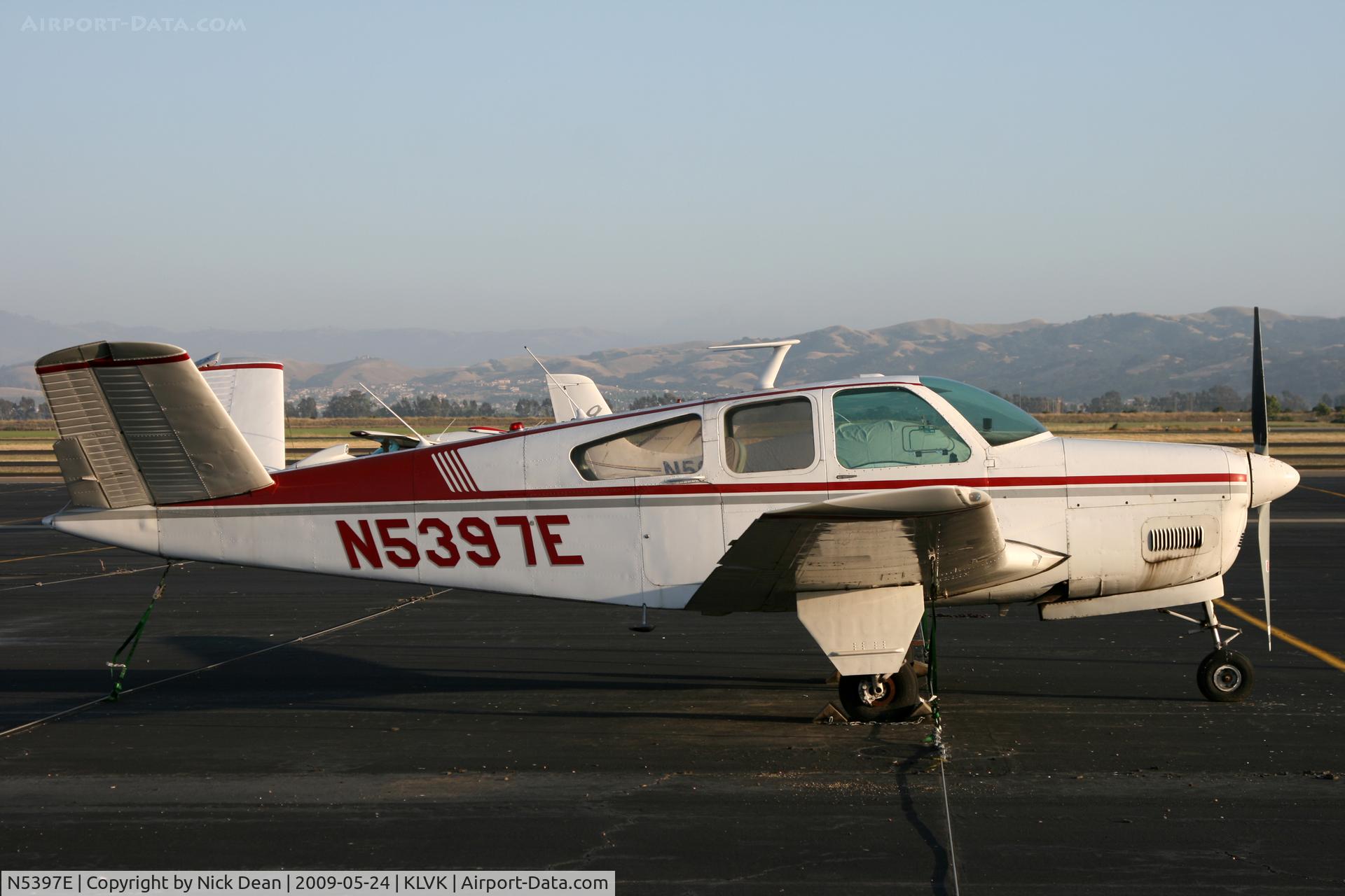 N5397E, 1959 Beech K35 Bonanza C/N D-5896, KLVK