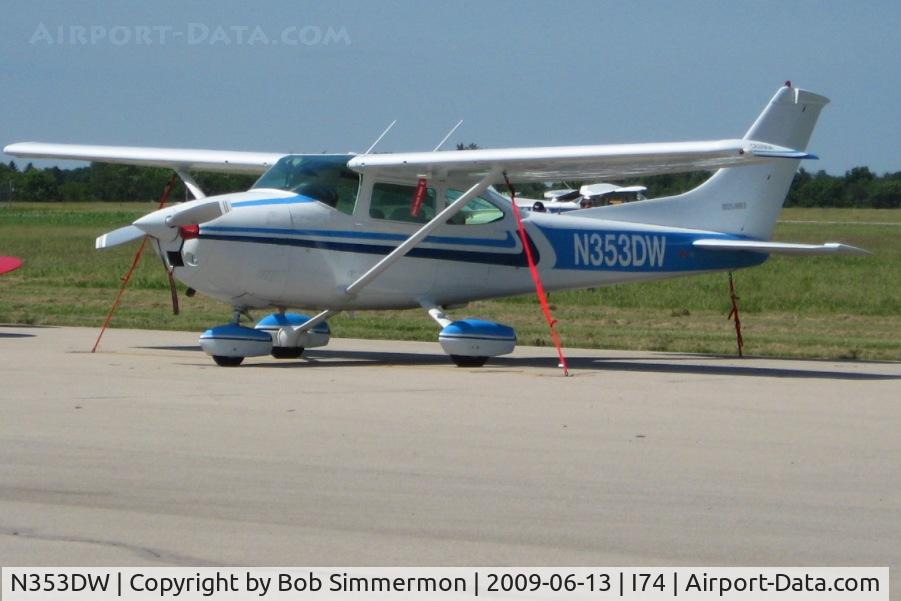 N353DW, Cessna 182Q Skylane C/N 18266429, On the ramp at Urbana, Ohio