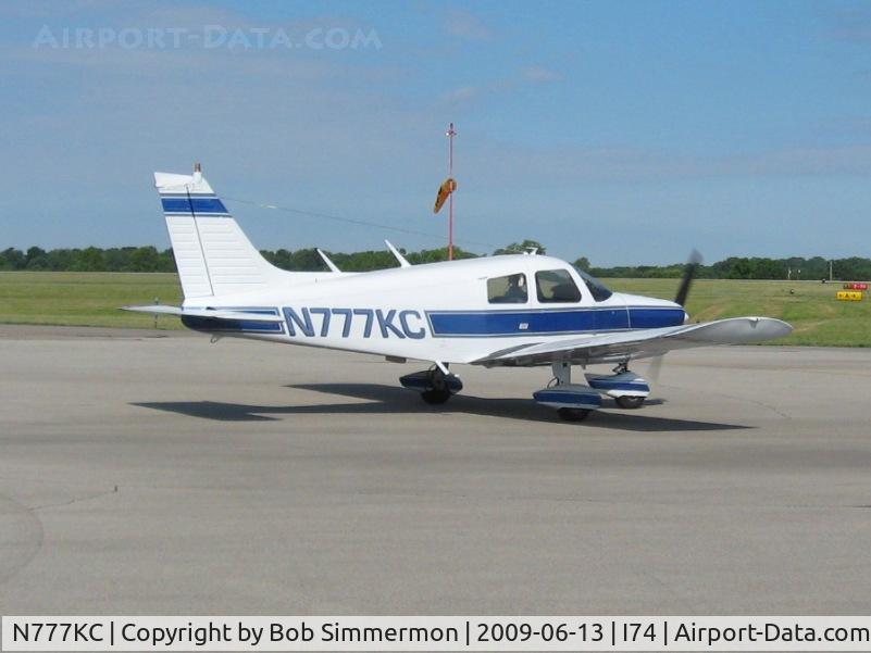N777KC, 1976 Piper PA-28-140 C/N 28-7625239, At the Urbana, Ohio breakfast fly-in