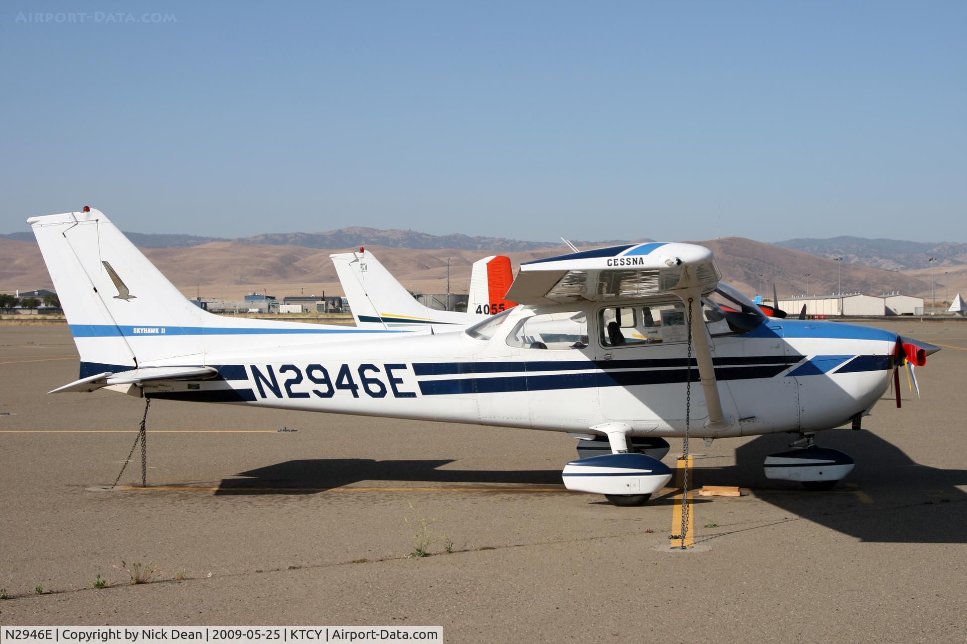 N2946E, 1978 Cessna 172N C/N 17271380, KTCY