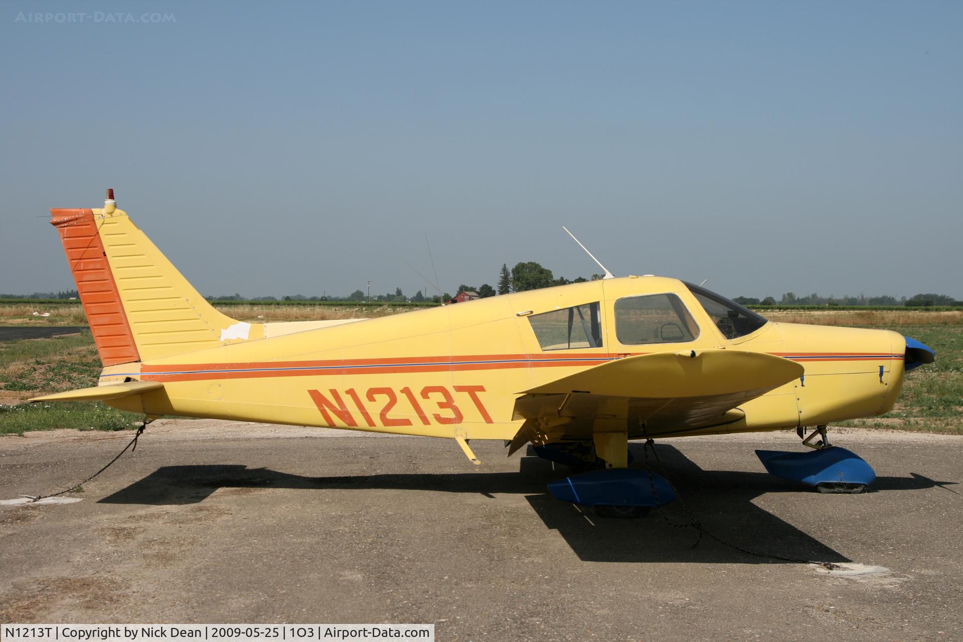 N1213T, 1972 Piper PA-28-140 C/N 28-7225423, 1O3