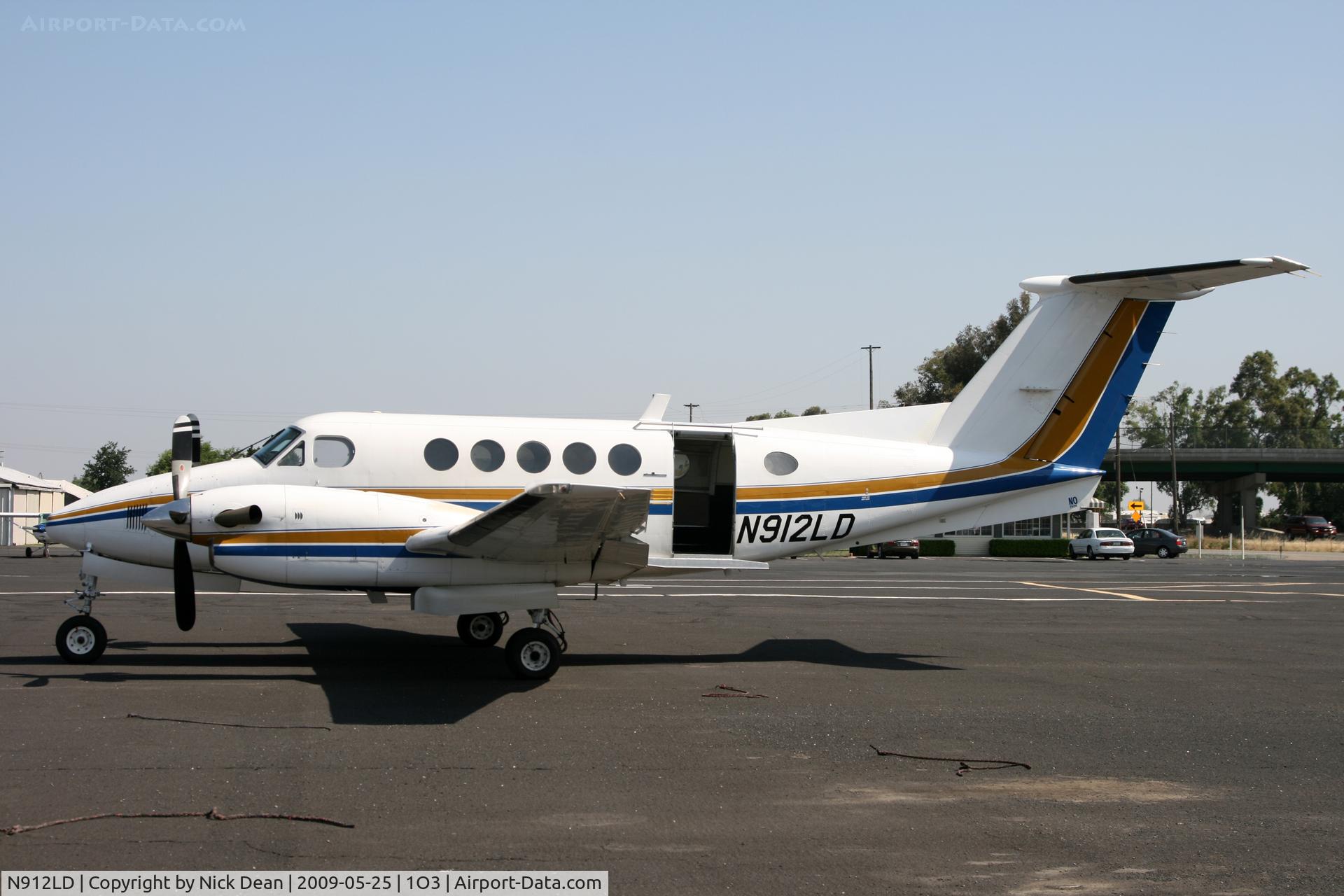 N912LD, 1981 Beech 200 Super King Air C/N BB-912, 1O3