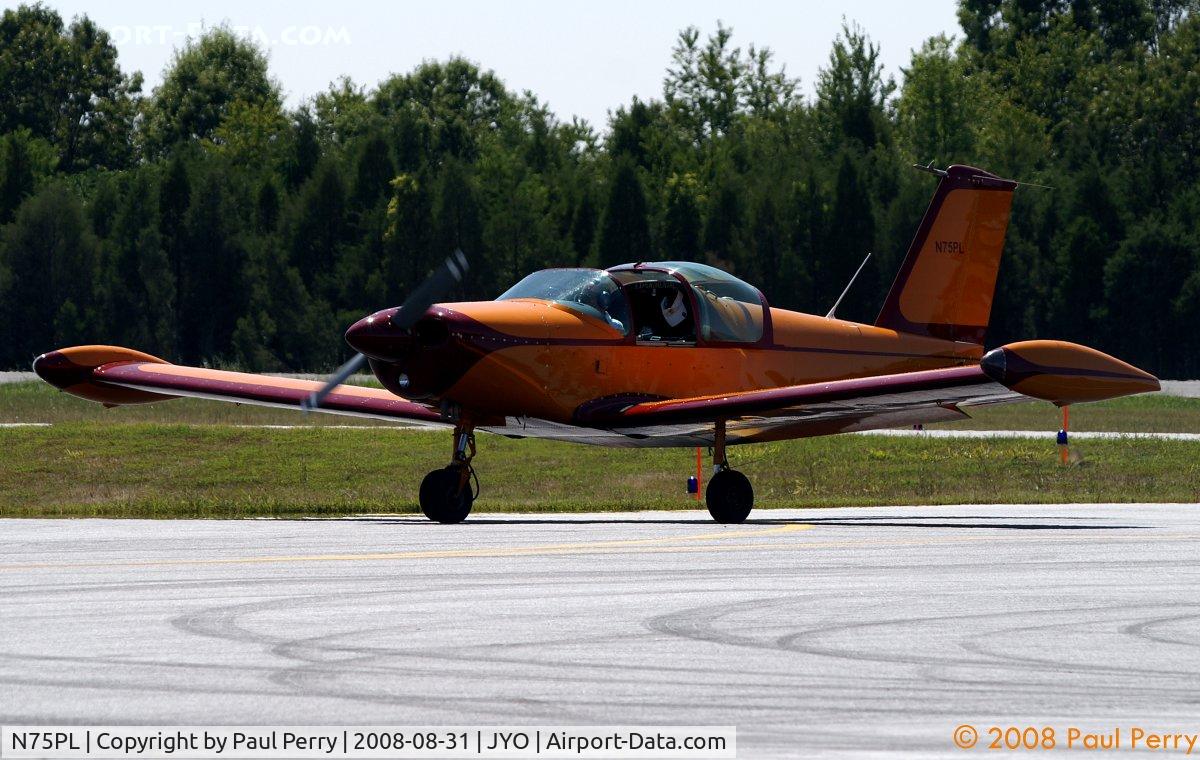 N75PL, 1975 Pazmany PL-2 C/N 113, Taxiing in, saw her hours before at HEF.