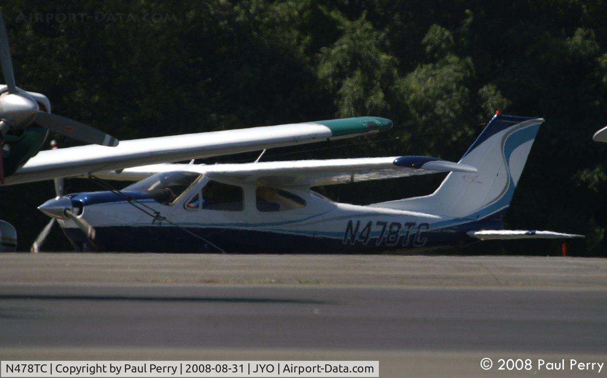 N478TC, 1975 Cessna 177B Cardinal C/N 17702388, Looks like she's sneaking in