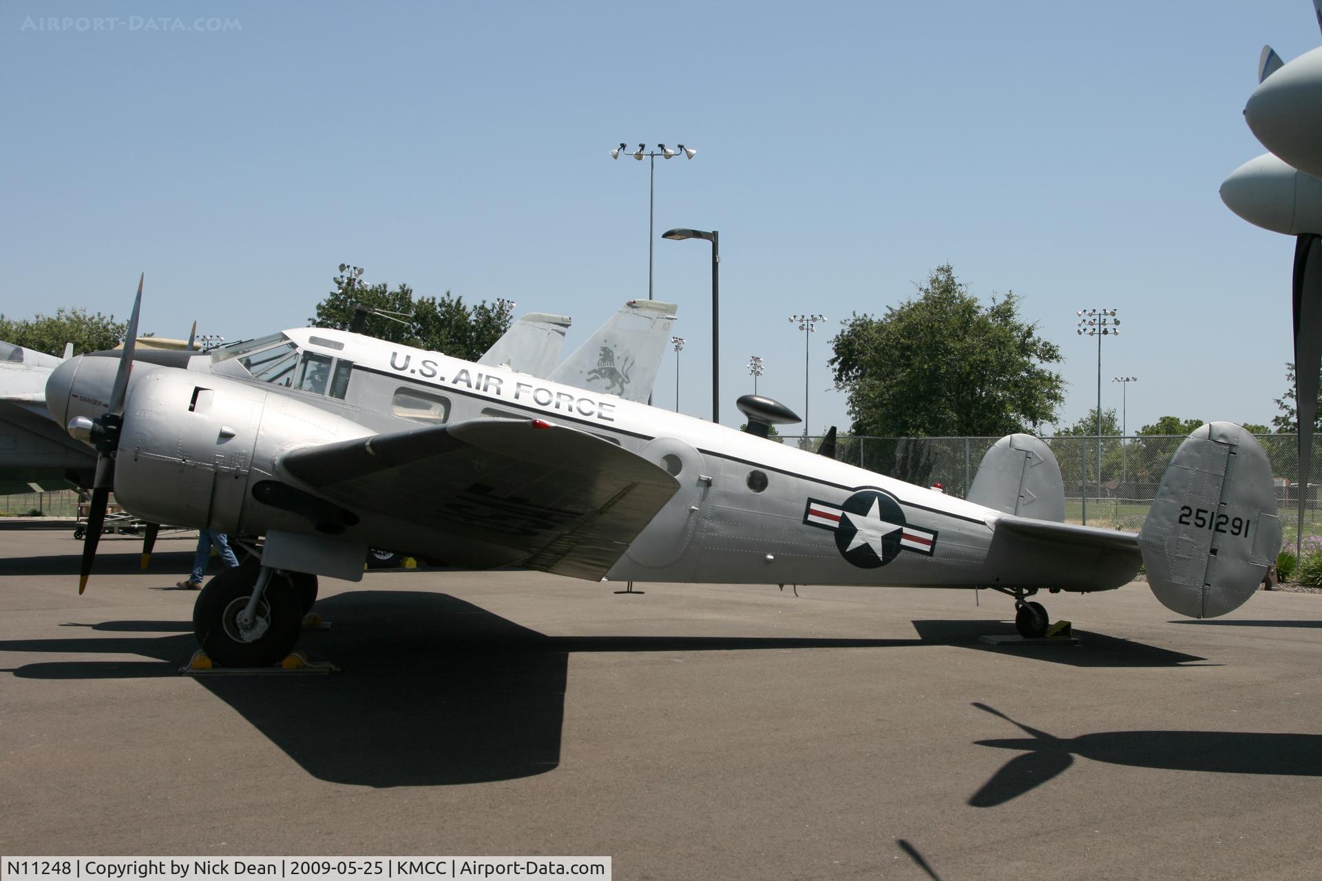N11248, 1943 Beech C-45 C/N 51291, KMCC C/N 5618