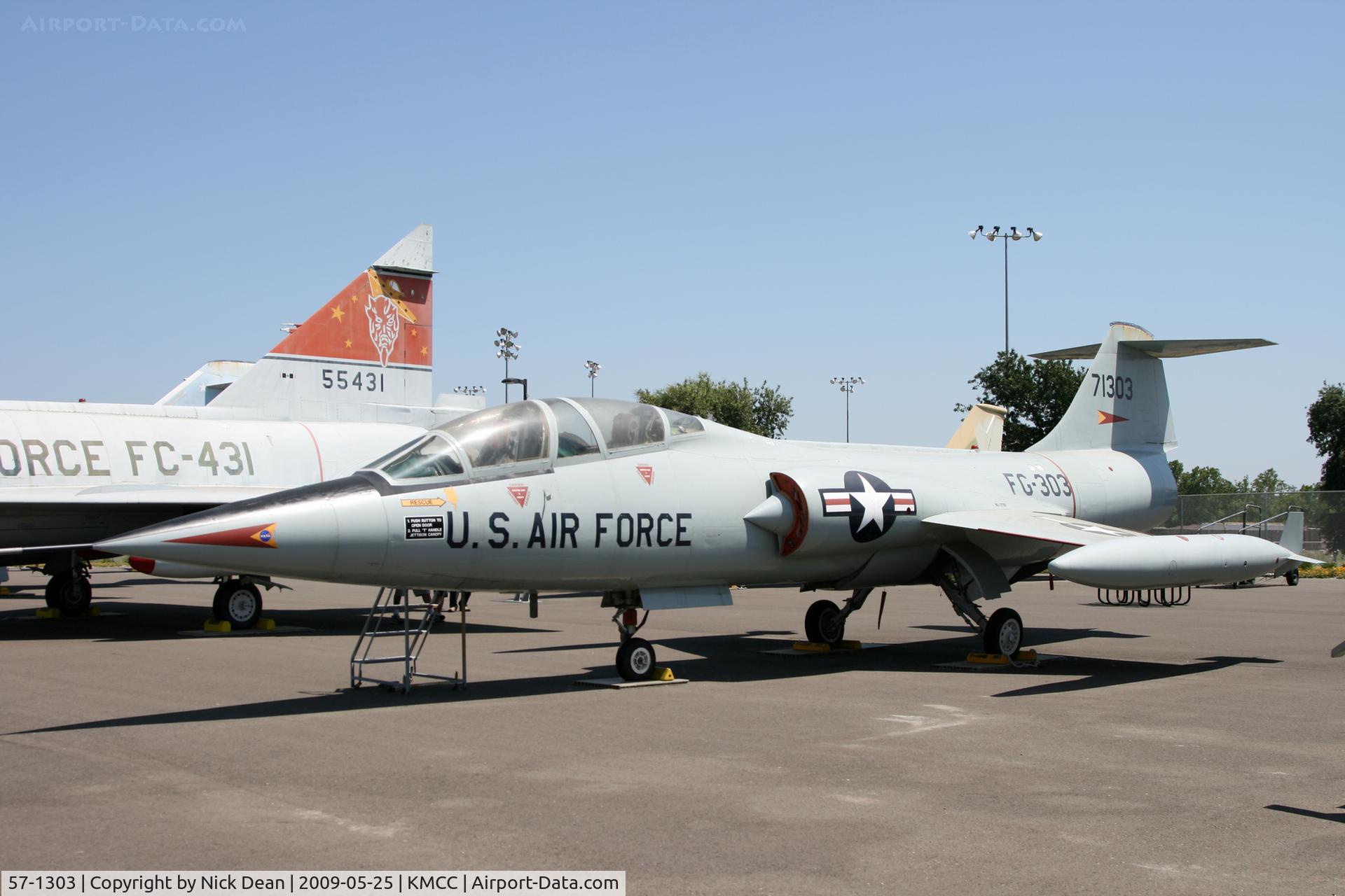 57-1303, 1957 Lockheed F-104B Starfighter C/N 283-5015, KMCC