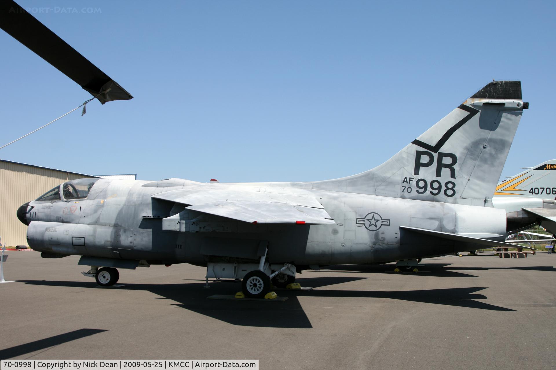 70-0998, 1970 LTV A-7D Corsair II C/N D-144, KMCC