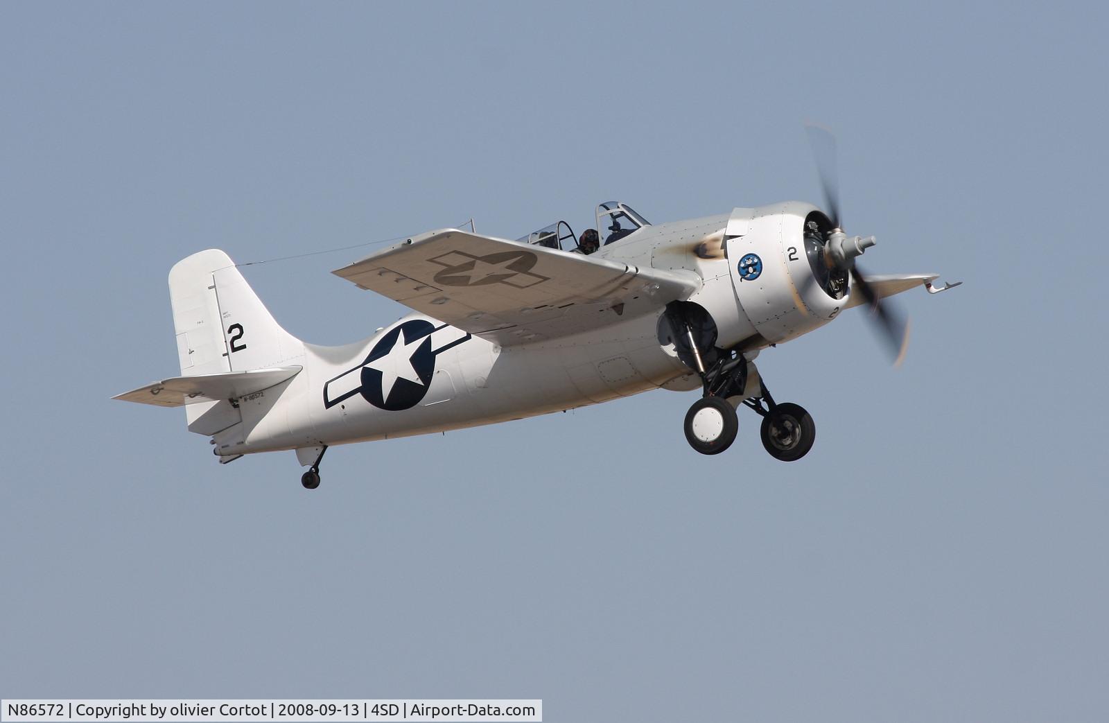 N86572, General Motors (Grumman) FM-2 Wildcat C/N 5626, taking off