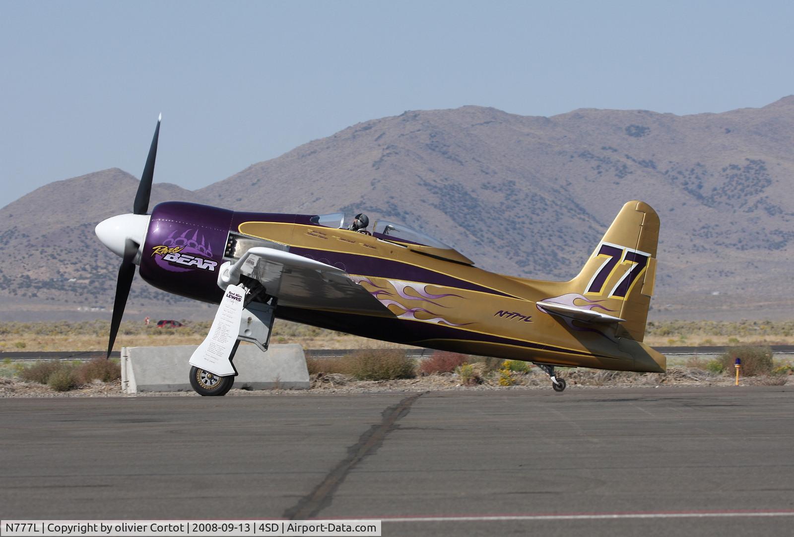 N777L, 1946 Grumman F8F-2 (G58) Bearcat C/N D.1170, going back to pit during the 2008 Reno air races