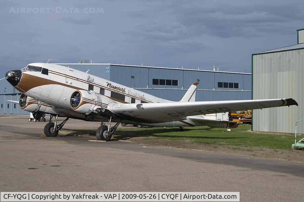 CF-YQG, 1943 Douglas R4D-1 (DC-3C) C/N 4654, Nunasi Central DC3