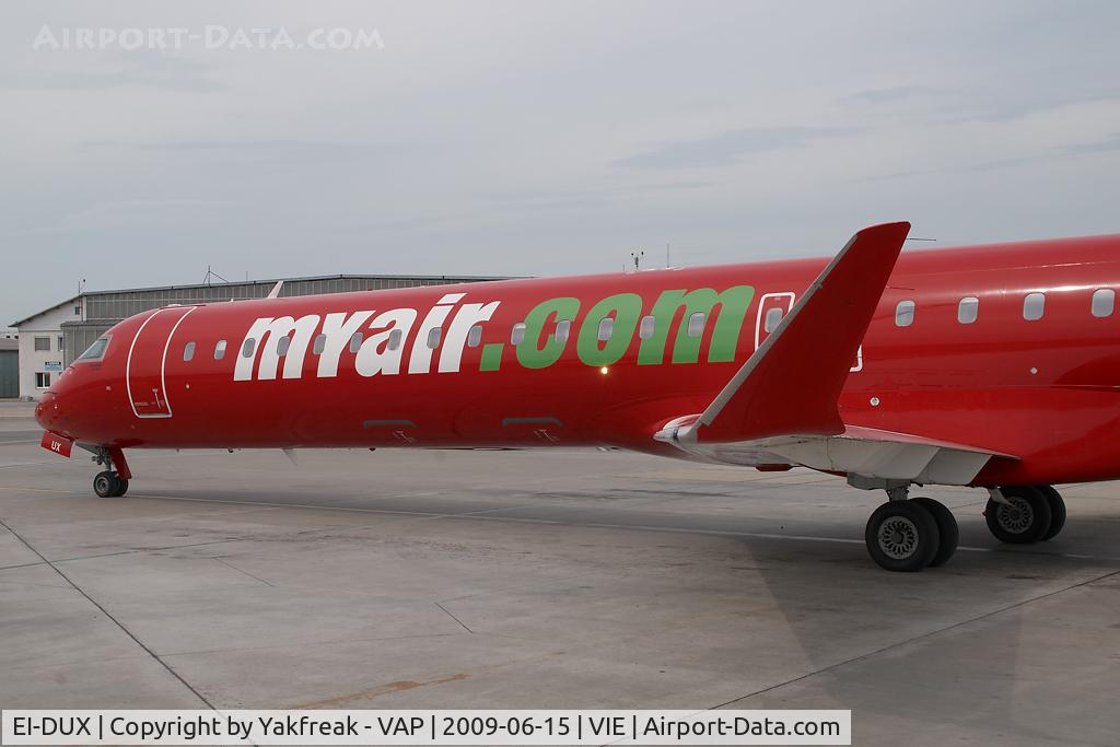 EI-DUX, Bombardier CRJ-900 (CL-600-2D24) C/N 15110, Myair Regionaljet 900