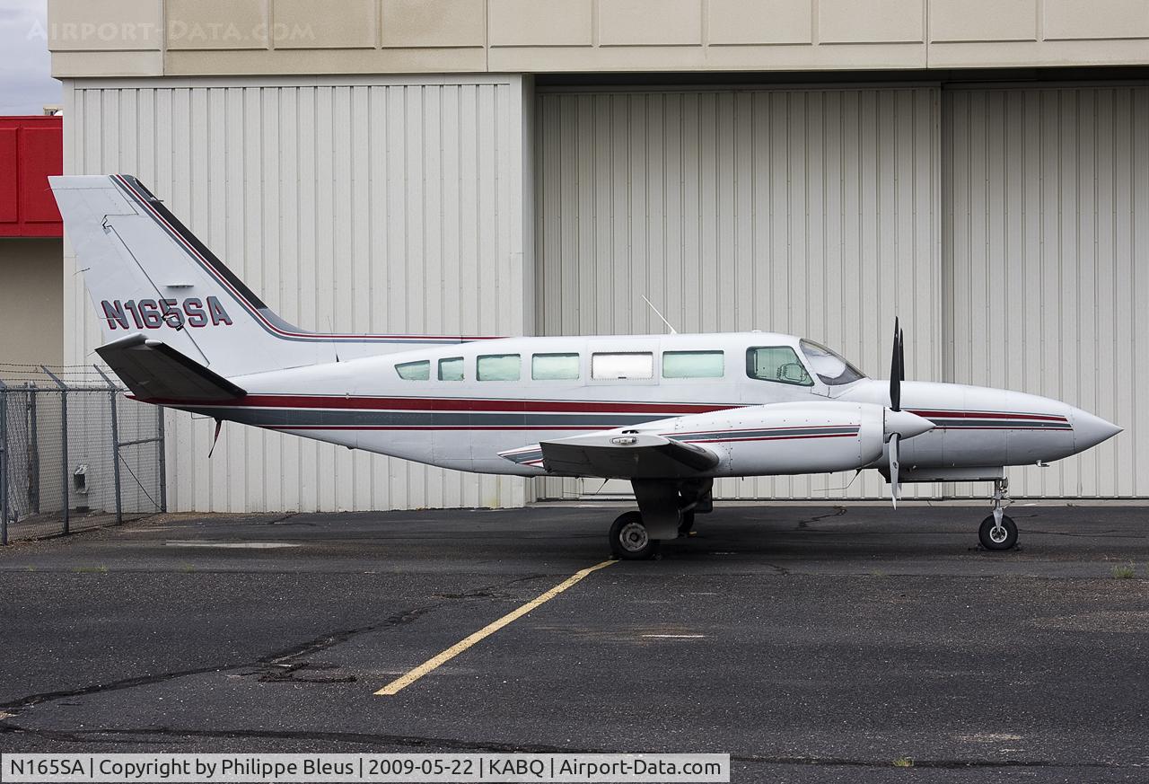 N165SA, 1980 Cessna 404 Titan C/N 404-0622, First picture of this 404. Sunport was not wearing its name very well on that day.