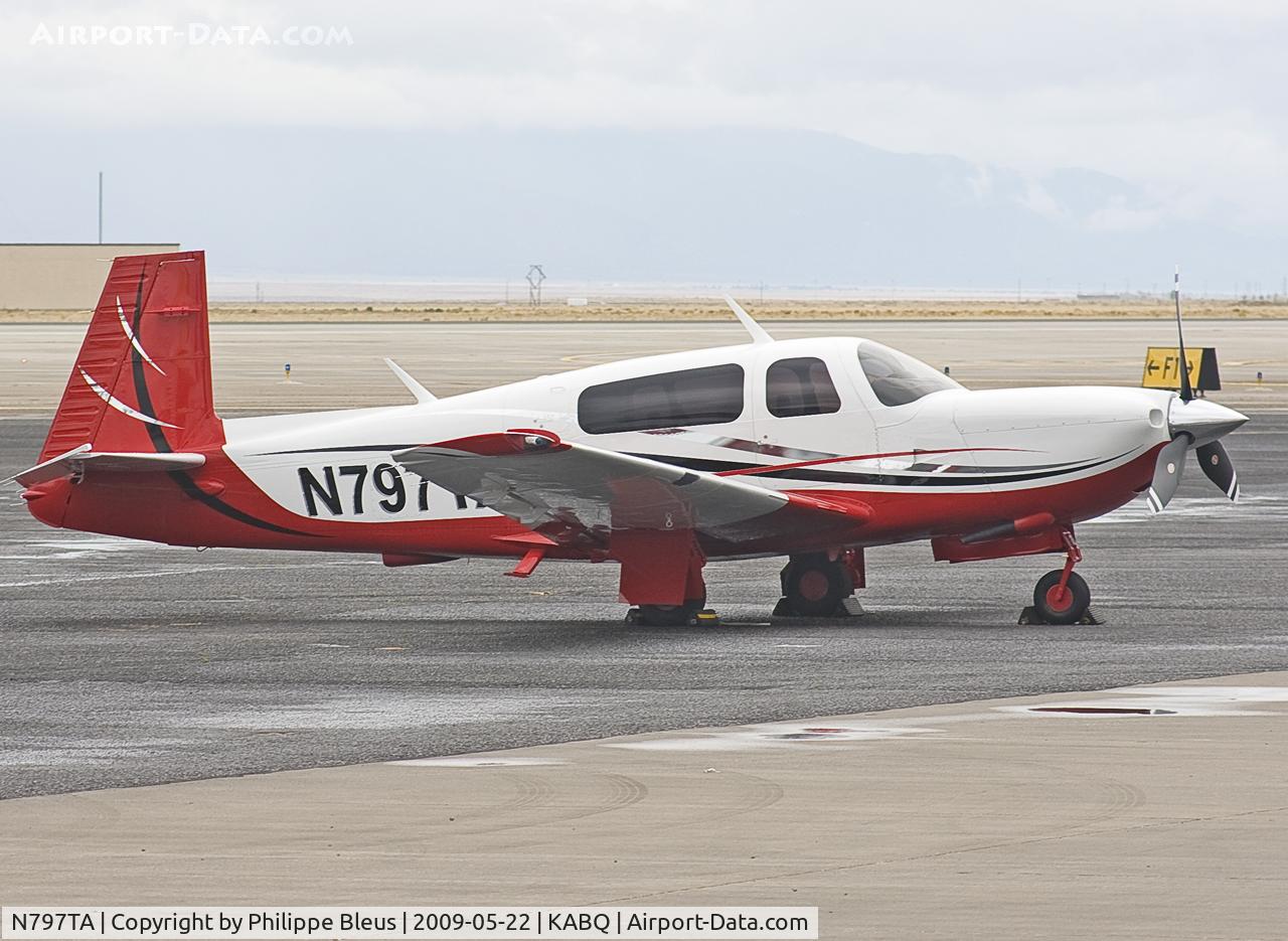 N797TA, Mooney M20S Eagle C/N 30-0053, Tail number hard to read but the upper tail fin betreated her ;-)