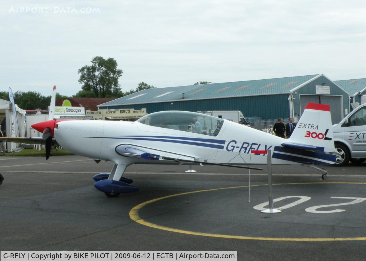 G-RFLY, 2008 Extra EA-300L C/N 1284, AEROEXPO LONDON 2009