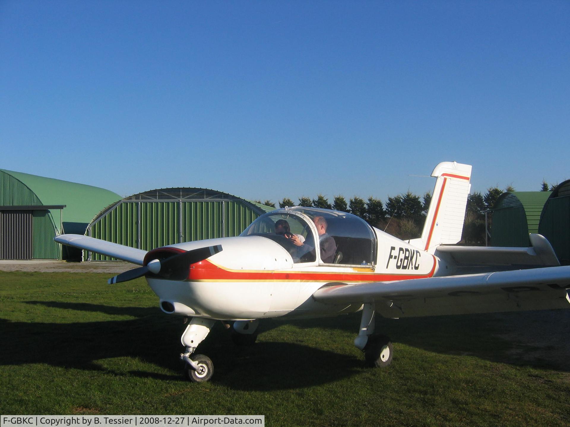 F-GBKC, 1978 Socata Rallye 100ST Galopin C/N 3062, FGBKC in Beauvoir (Vendée), France, Dec.2008