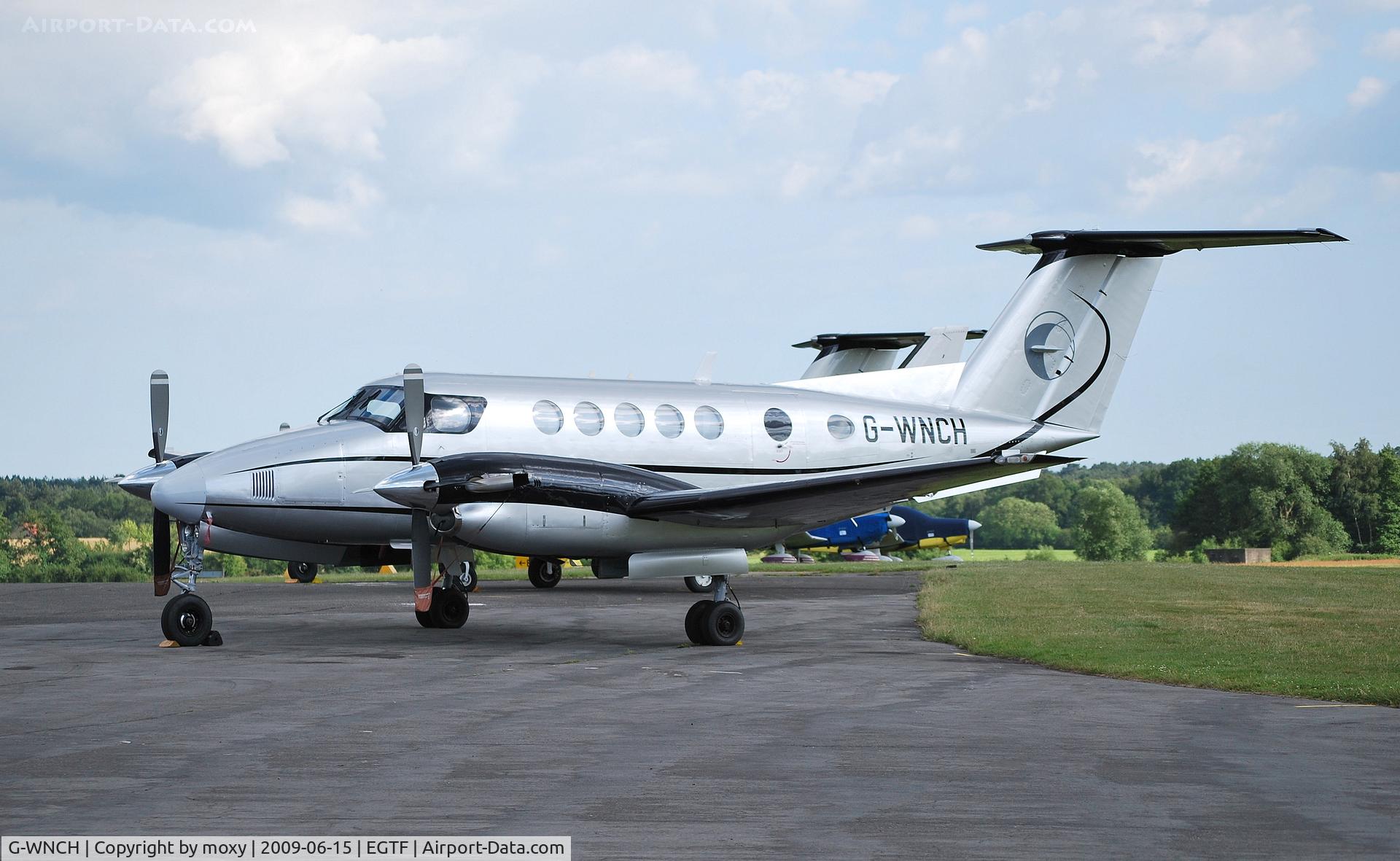 G-WNCH, 1986 Beech B200 Super King Air King Air C/N BB-1259, Beech 200 Super Kingair at Fairoaks