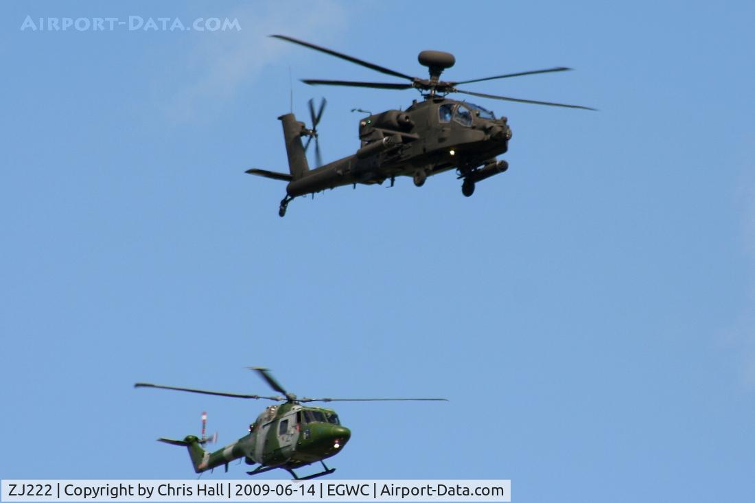 ZJ222, Westland Apache AH.1 C/N DU056/WAH056, Army Air Corps 2009 display team Lynx and Apache