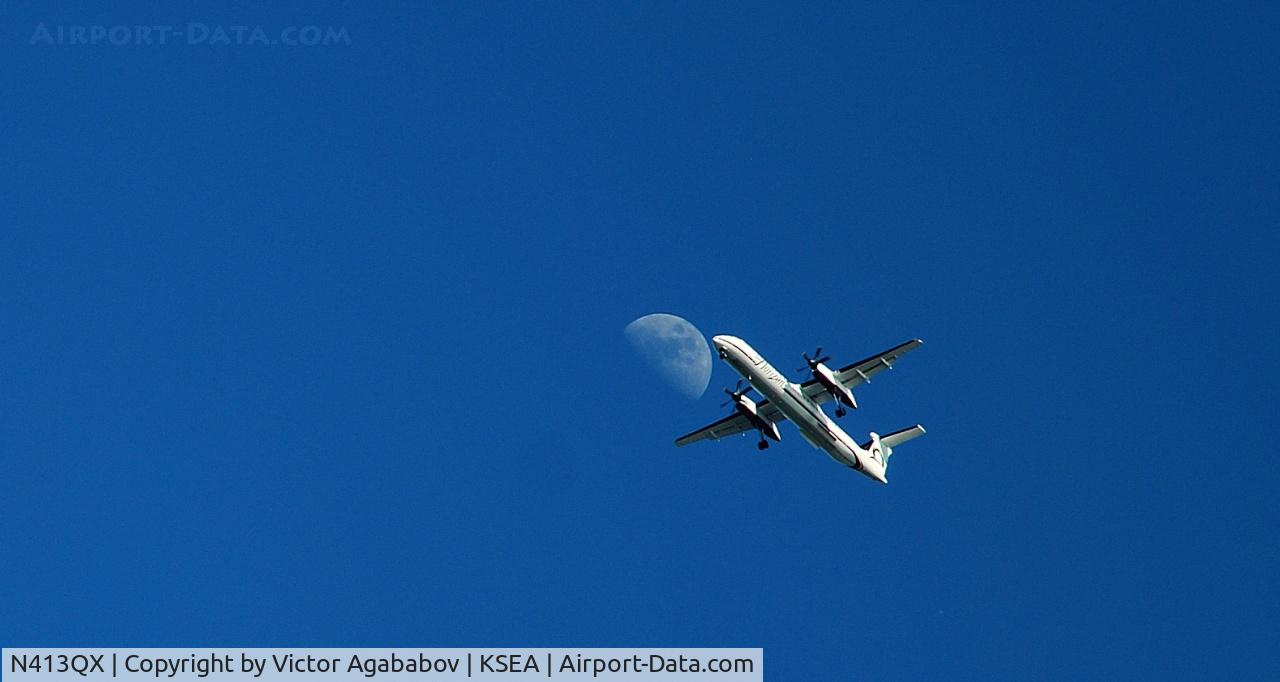 N413QX, 2002 Bombardier DHC-8-402 Dash 8 C/N 4060, Seattle low approach