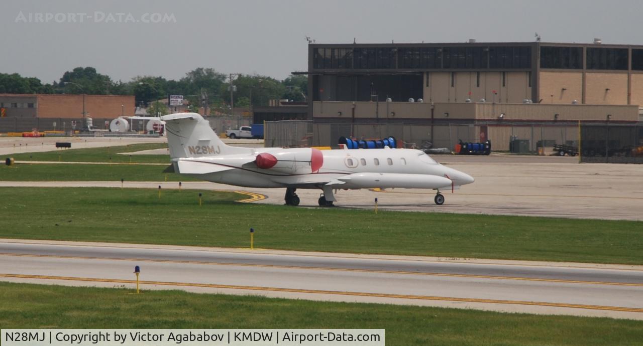 N28MJ, 1979 Gates Learjet 35A C/N 224, At Midway